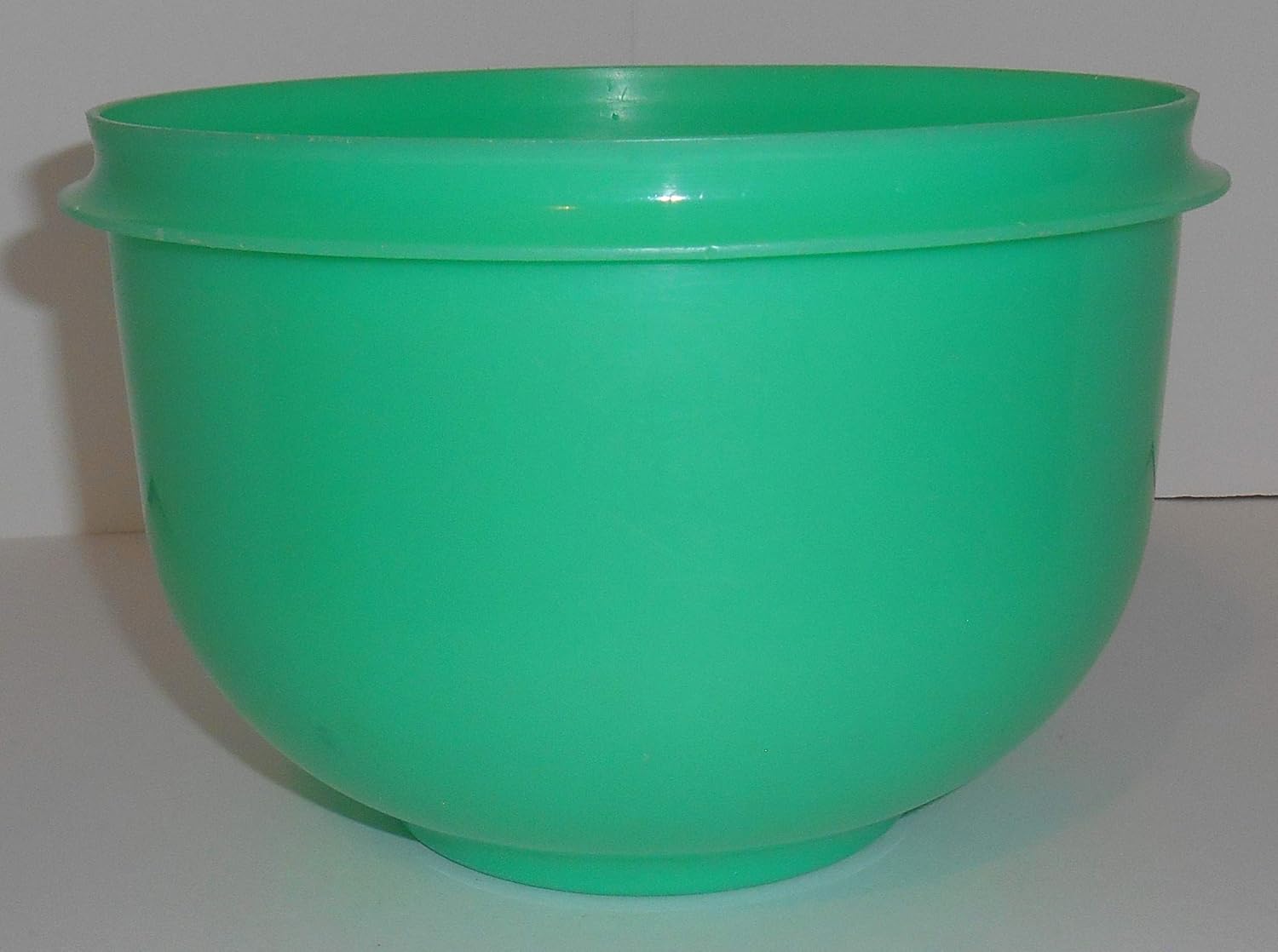 Tupperware Vintage Super Crisp It Lettuce Keeper