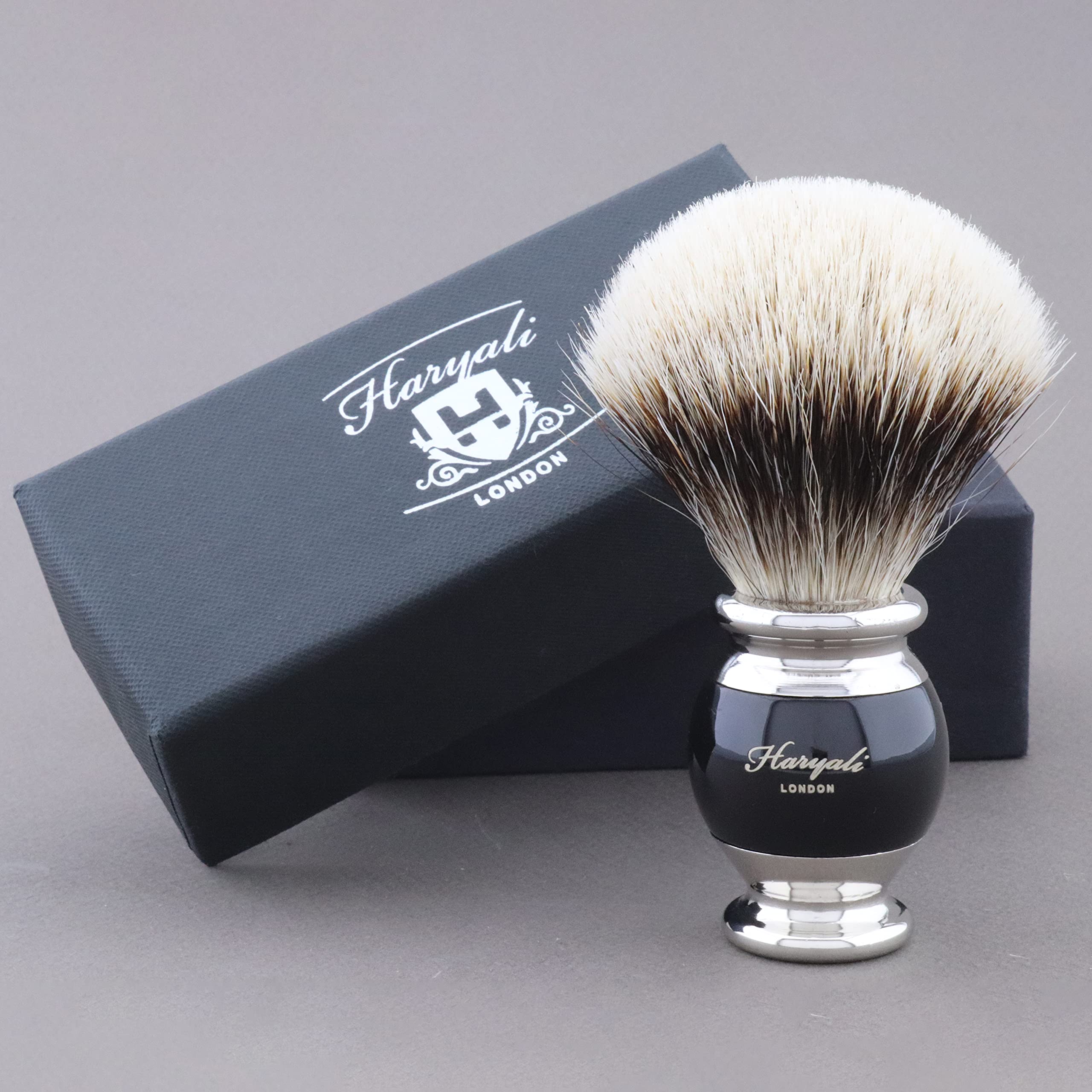 Blaireau de rasage moderne silvertip en poils de blaireau de grande qualité avec support de brosse Noir/argenté
