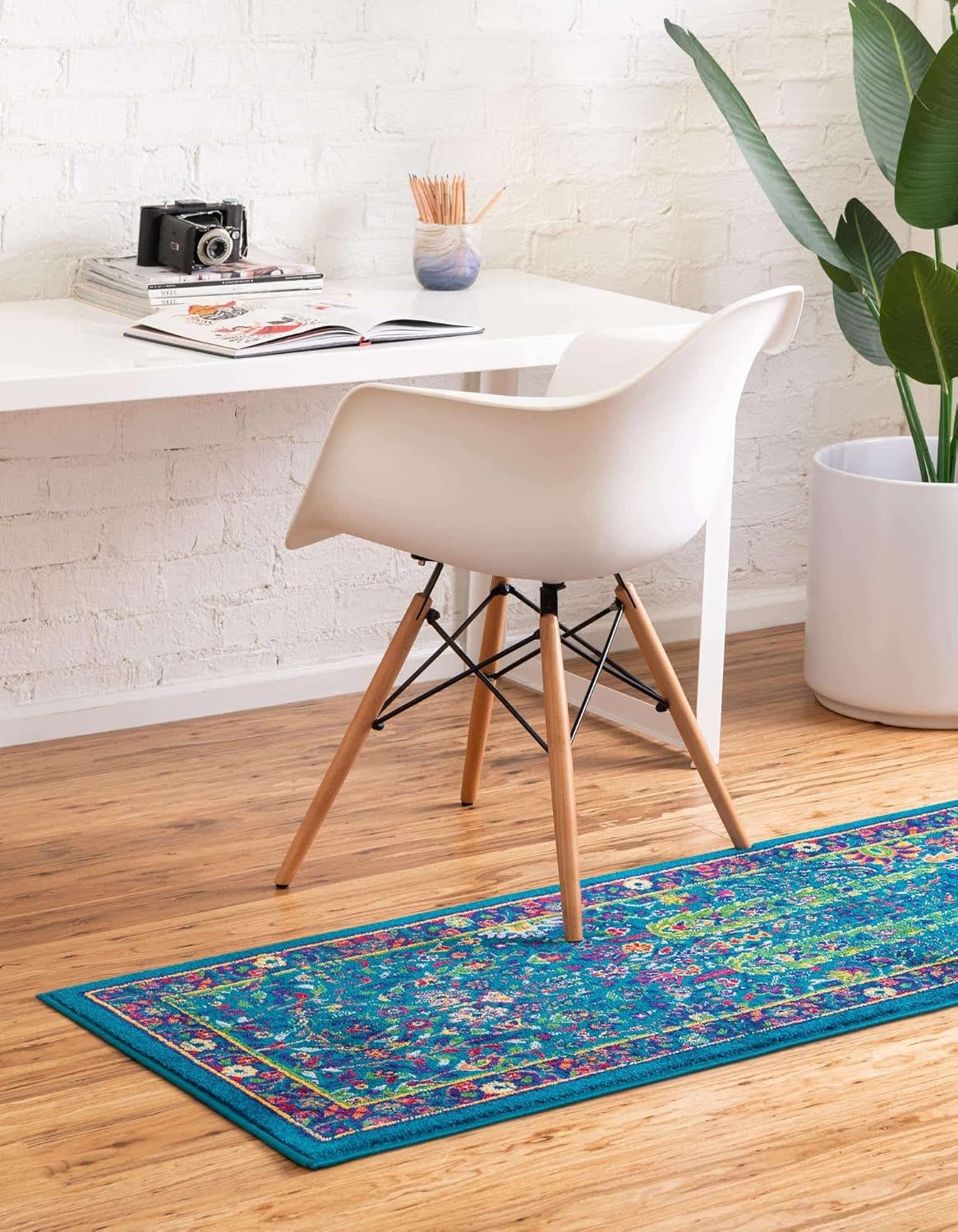 Unique Loom Calypso Collection Area Rug - Kaiso (2' x 6' Runner, Navy Blue/ Green)