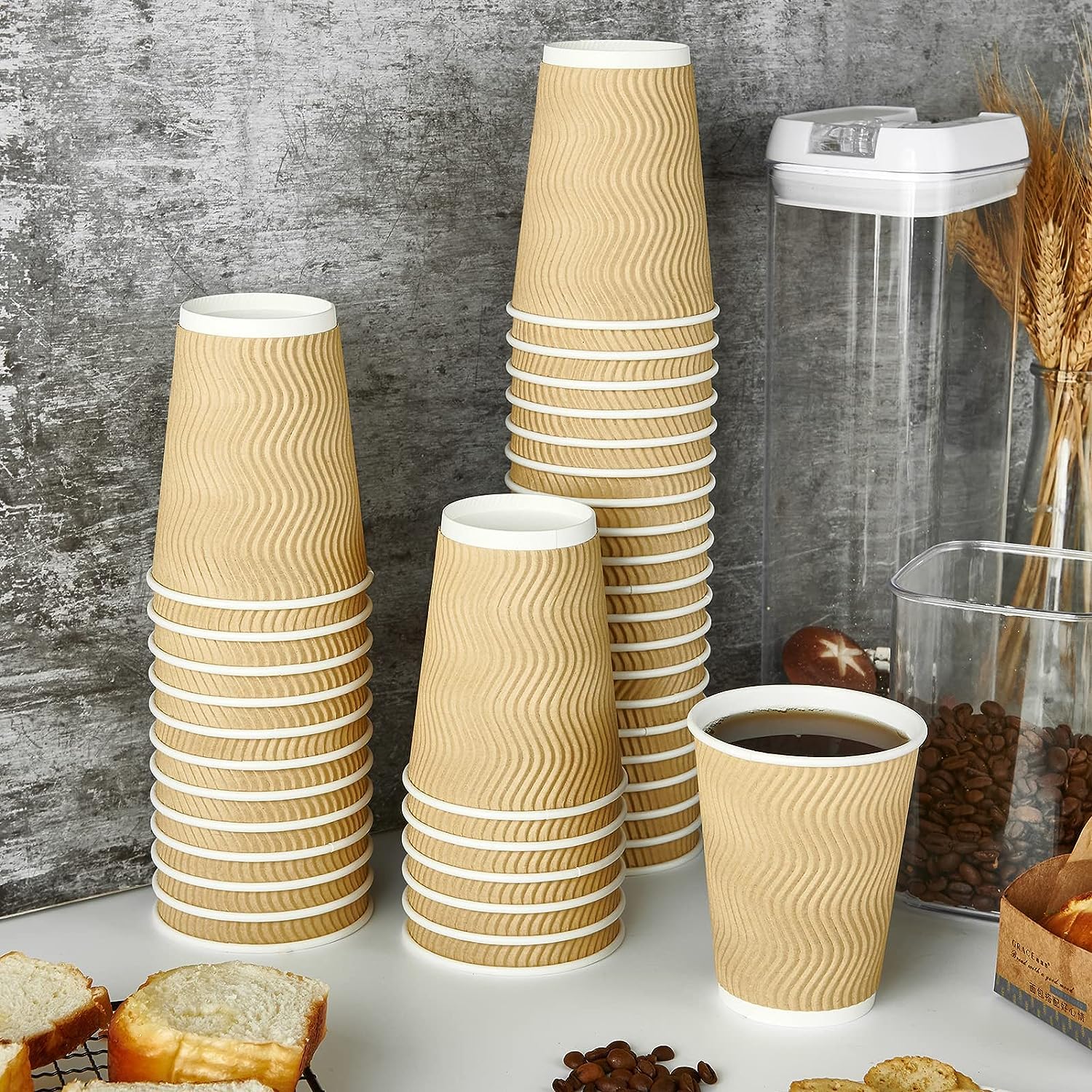 LATERN 50 Stück Kaffeetassen aus Kraftpapier, 360ml 3-Lagige Isolierte Wellenwandbecher Recycelbare Einwegbecher zum Mitnehmen für Kaffee Tee und Andere Heiße und Kalte Getränke