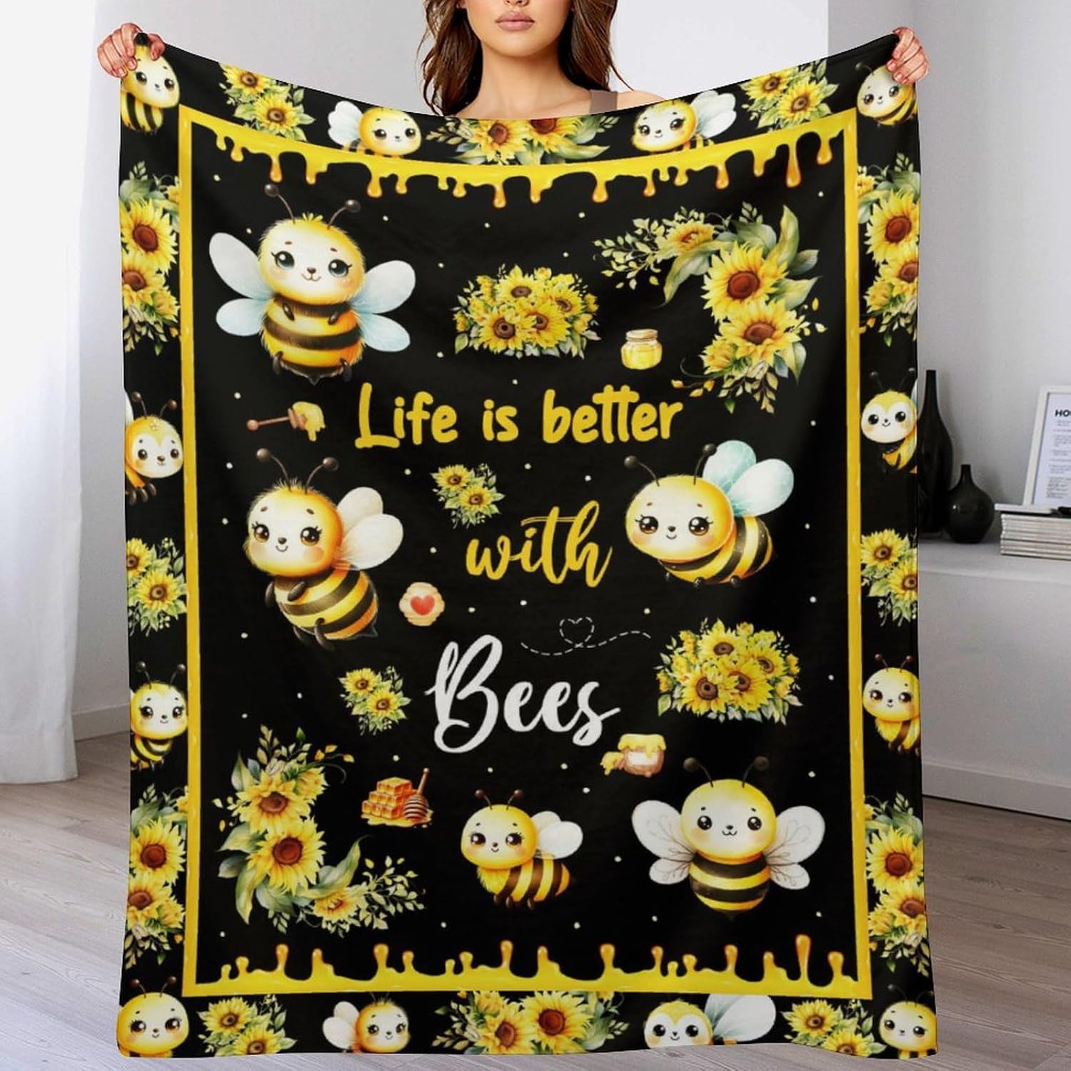 Bee Throw Blanket - Soft Flannel Blankets for Teens Adults Women Men Bee Lovers - Warm Animal Throw Blankets for All Season Lap, Chair, Sofa - 70"x50"