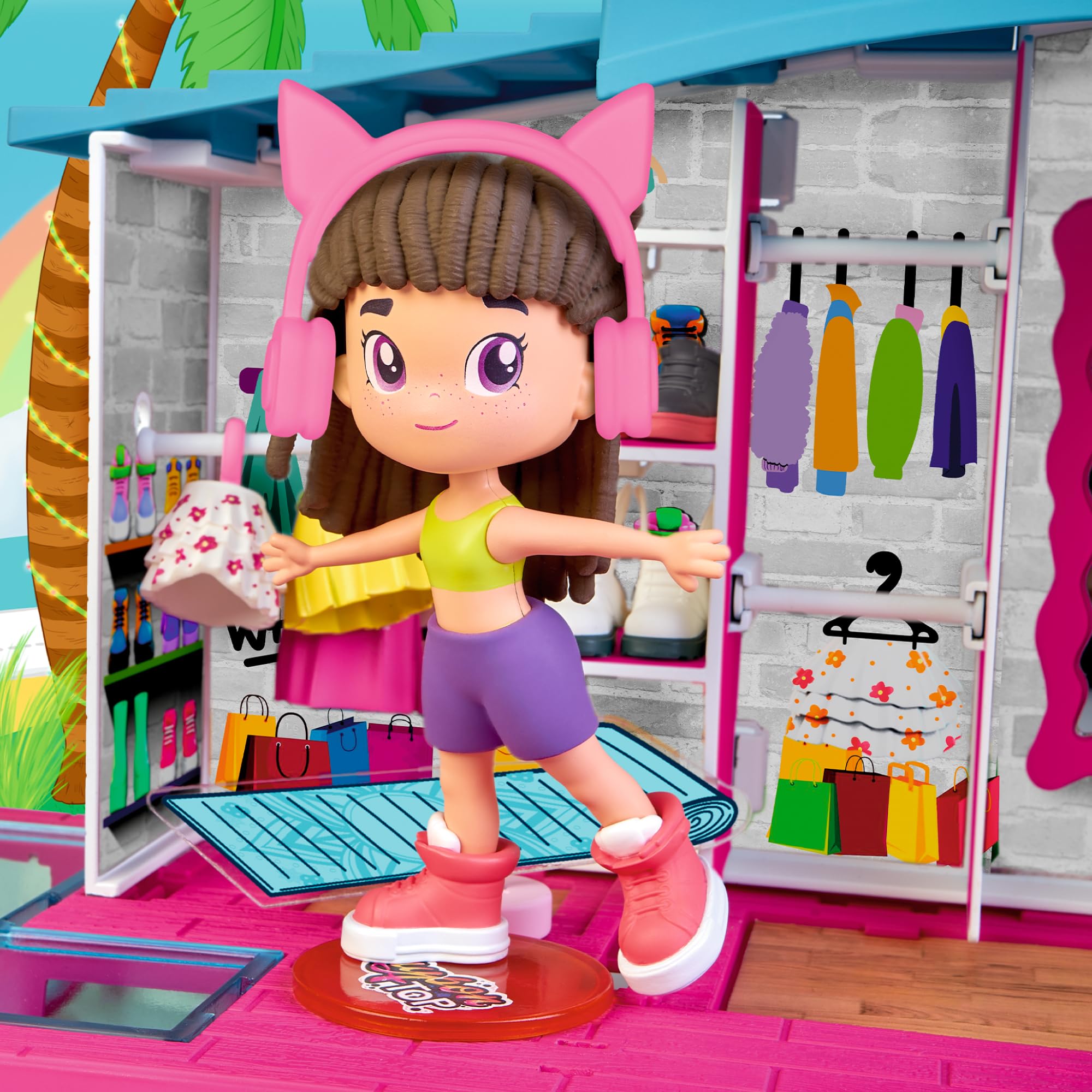 Pinypon Top Style Closet, Vestidor con Ropa, Zapatos y Accesorios para Crear Outfits, Incluye Figura Articulada de Brazos y Piernas con Doble Cara y Decoración, +4 años, Famosa (PNN04000)