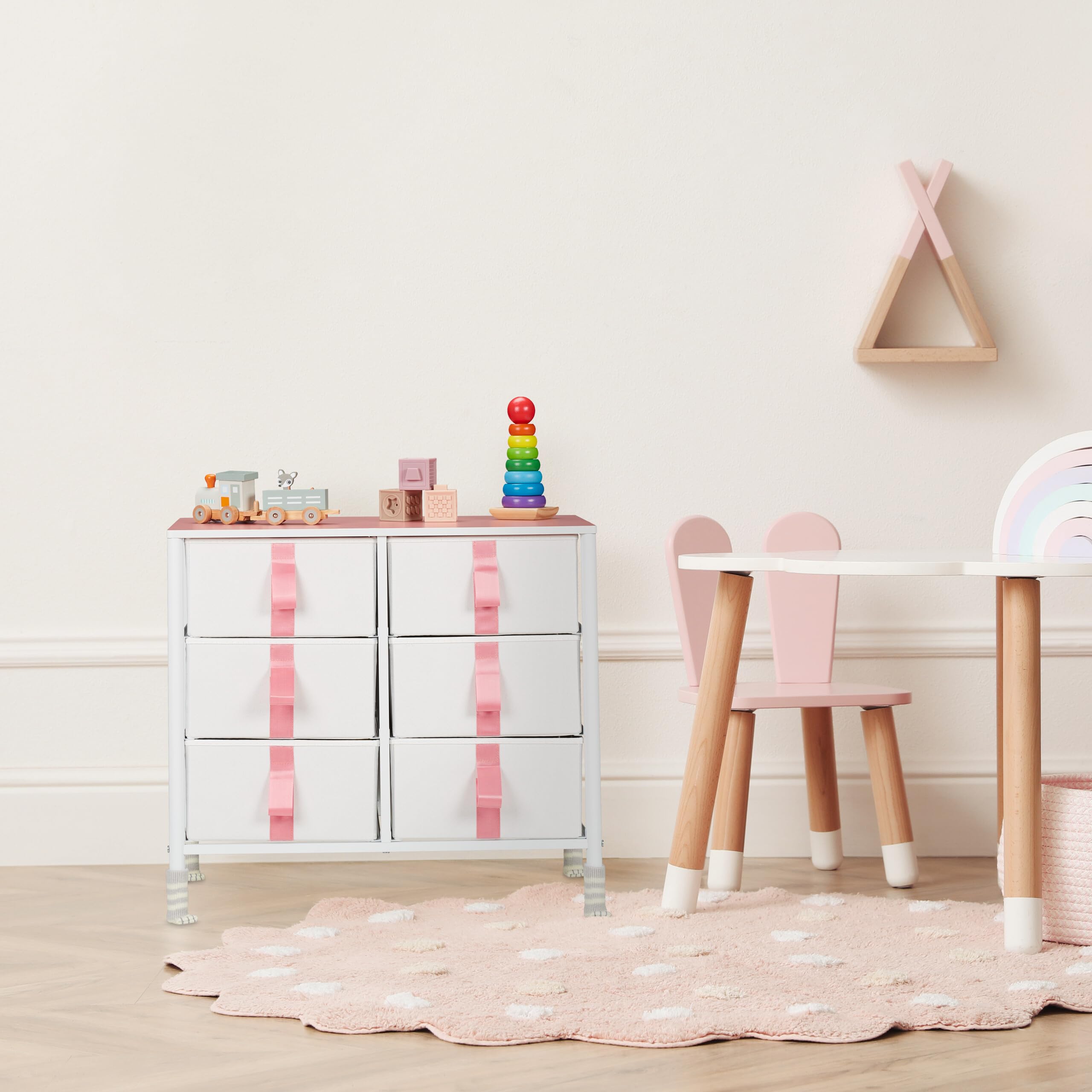 Relaxdays Kommode, Kinder, 6 Stoffschubladen, HxBxT: 61,5 x 68 x 40,5 cm, Schubladenschrank mit Metallgestell, weiß/rosa