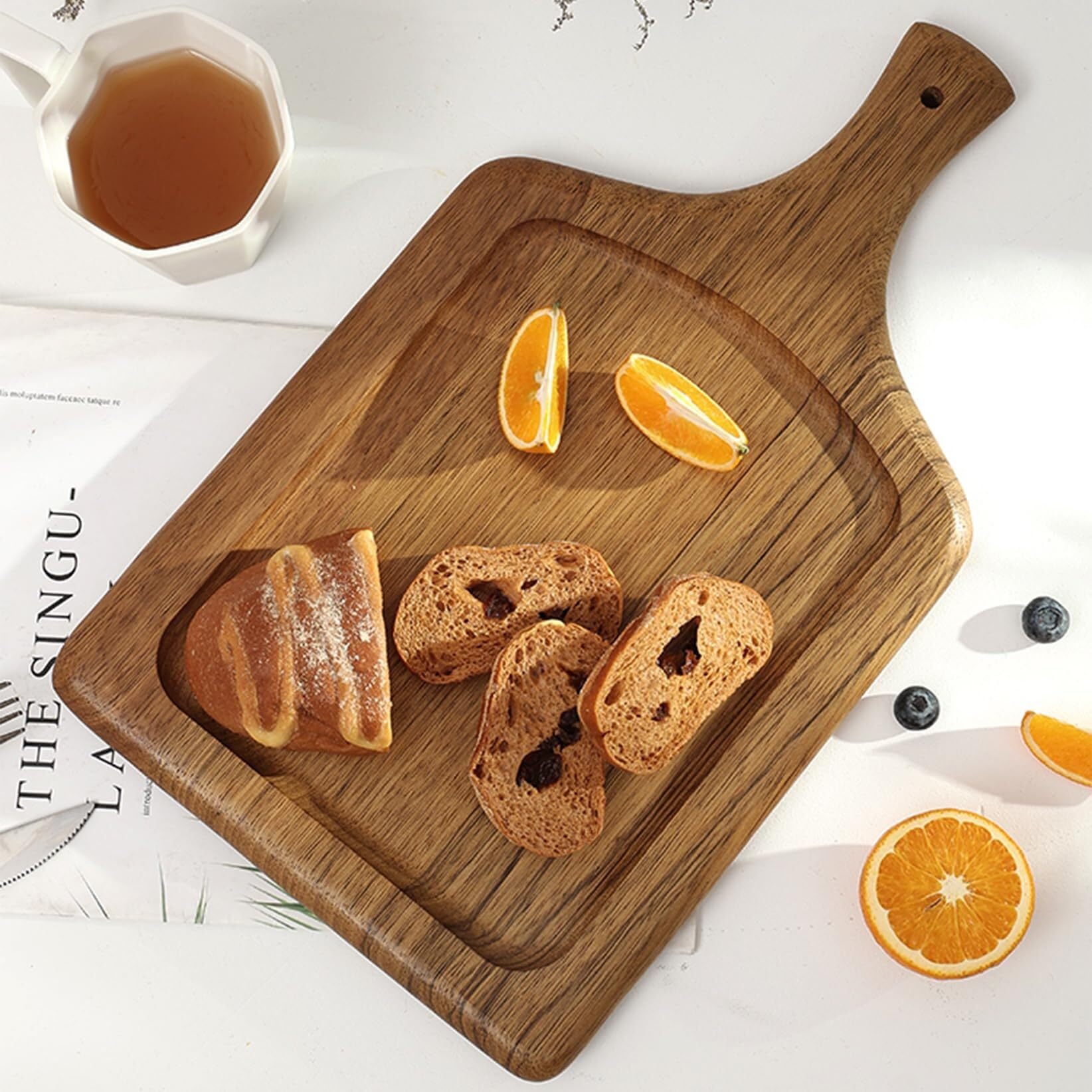 Tagliere in legno massello spesso con manici, tagliere per salumi in legno di zebra, regalo per matrimoni e inaugurazione della casa adatto ai coltelli (22 * 38 cm)