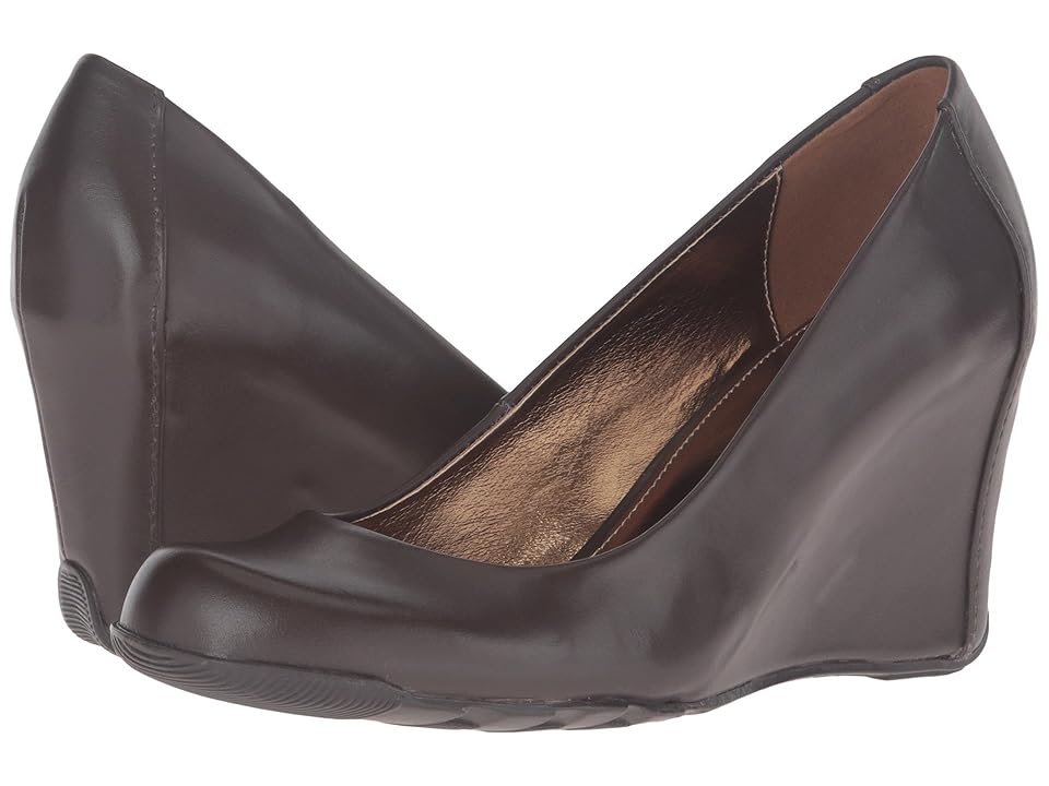 

Kenneth Cole Reaction Did U Tell (Cocoa Leather) Women's Wedge Shoes, Brown