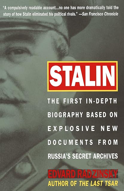 Portada de Stalin: The First In-depth Biography Based on Explosive New Documents from Russia's Secret Archives