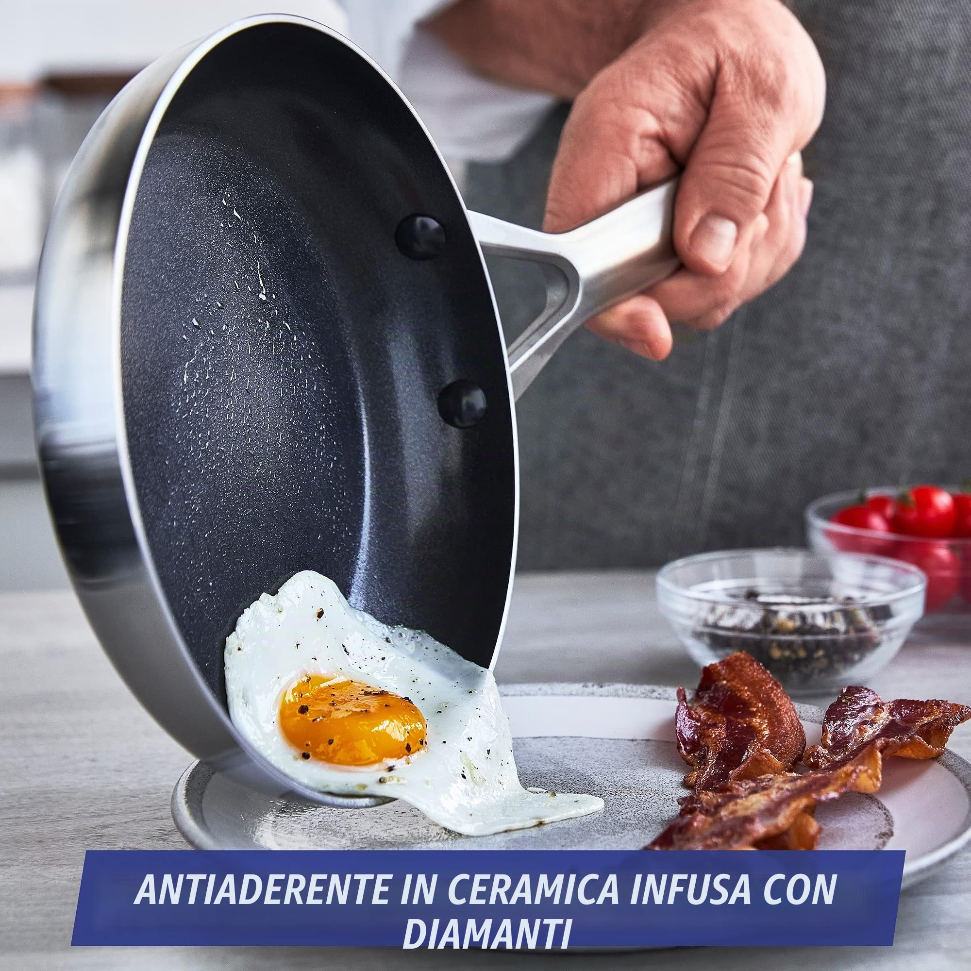 Blue Diamond Cookware Triple Steel Set Di Pentole Antiaderente in Acciaio Inox in Ceramica Rinforzata con Diamanti,11 Pezzi,Include Padella,Senza PFAS,Multistrato,Induzione,Forno,Lavastoviglie,Argento