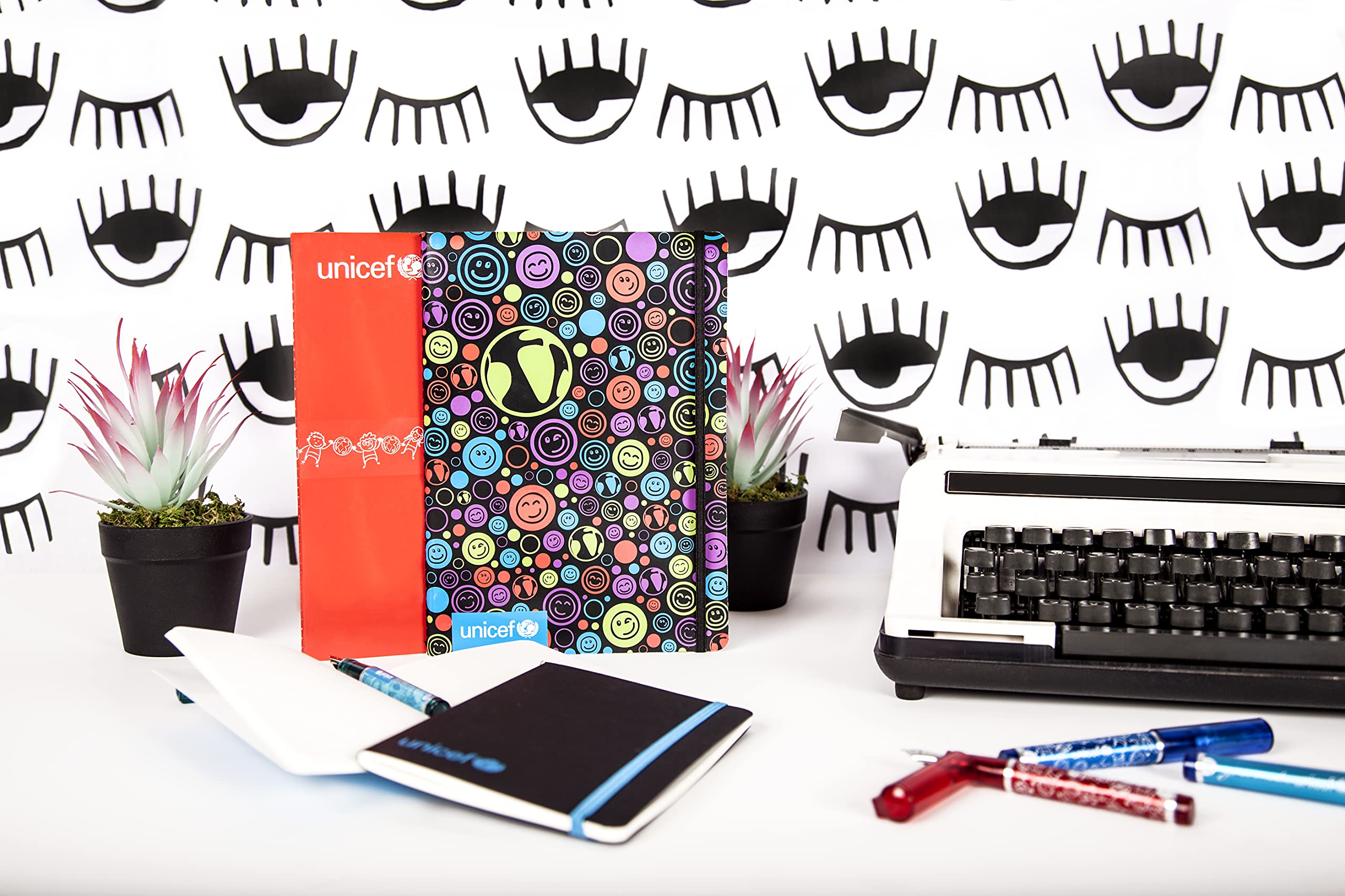 Cuaderno UNICEF Tapa Blanda Negro, Tamaño A6