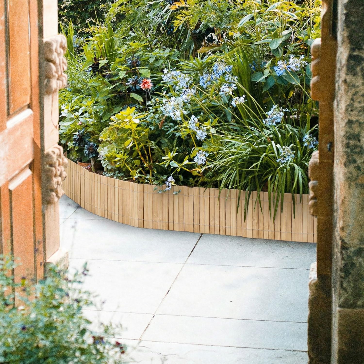 UrFence 300x20 Valla de Bambú Enrollable - Borduras para Jardín - Cercado Flexible - Delimitadores de Bordes para Jardín - Valla Madera - Separadores para Terreno - Delimitador Exterior
