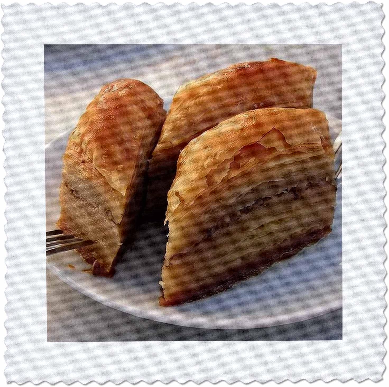 3dRose qs_21337_10 Food Puddings and Desserts Baklava-Quilt Square, 25 by 25-Inch