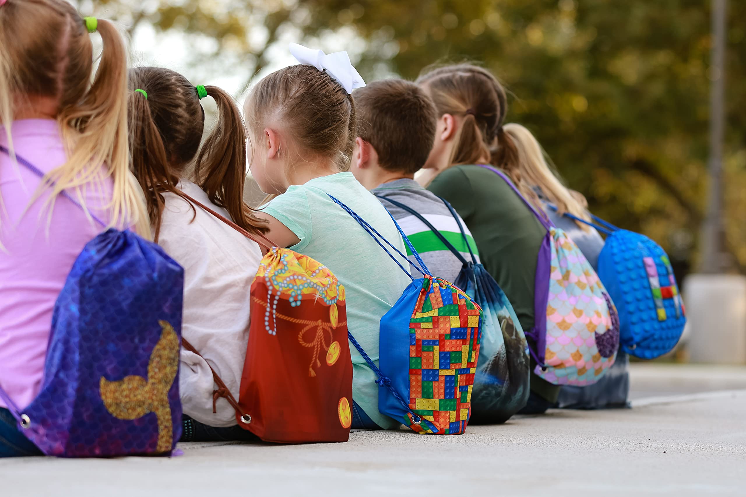 Amazon.com: Stranger Things Favor Bags Drawstring Backpacks for Party  Decorations // Made of Recycled RPET // 6-Pack, 12 x 14 inches : Home &  Kitchen