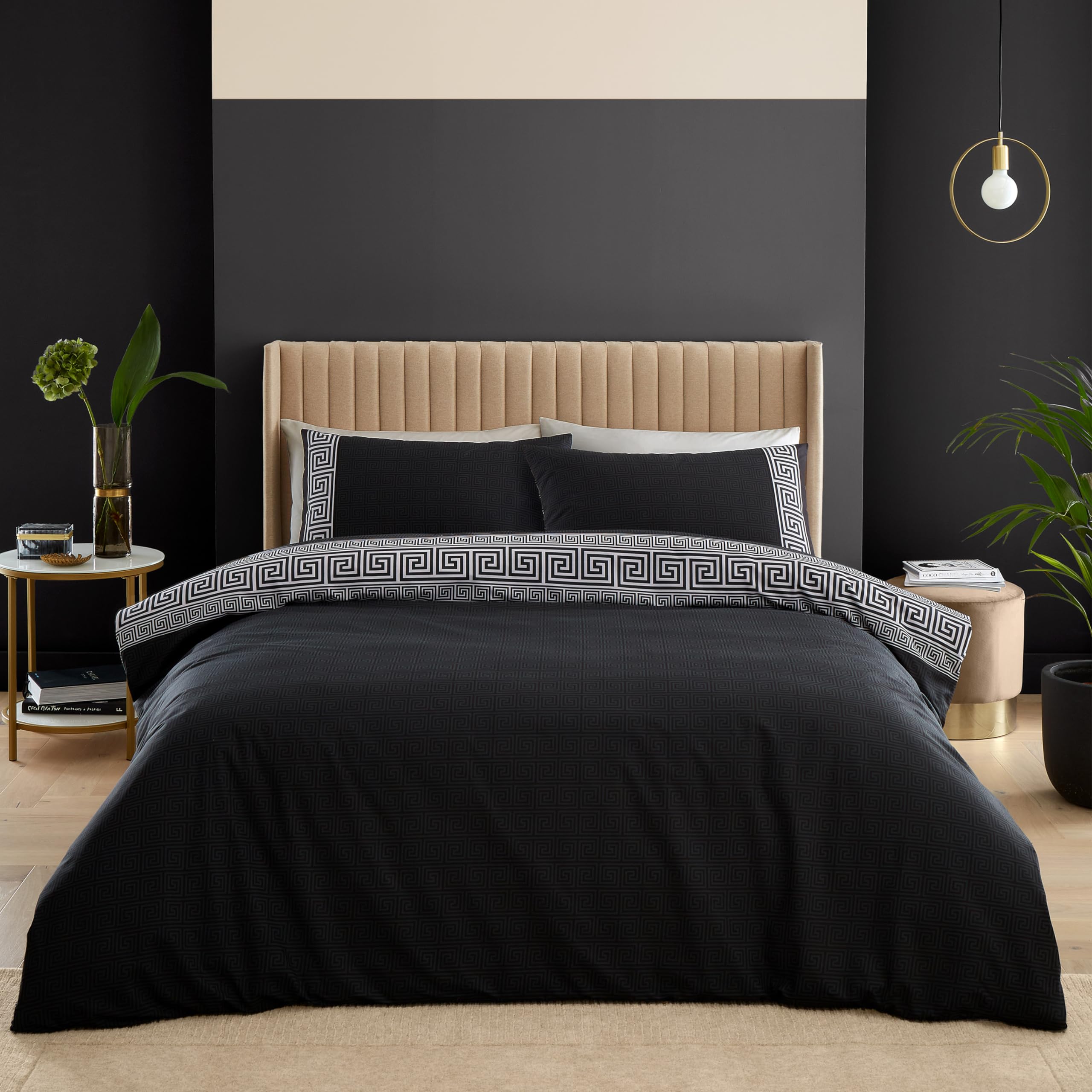 Catherine Lansfield 'Artemis Greek Key' Reversible Duvet Cover Set in Black | Size: Double