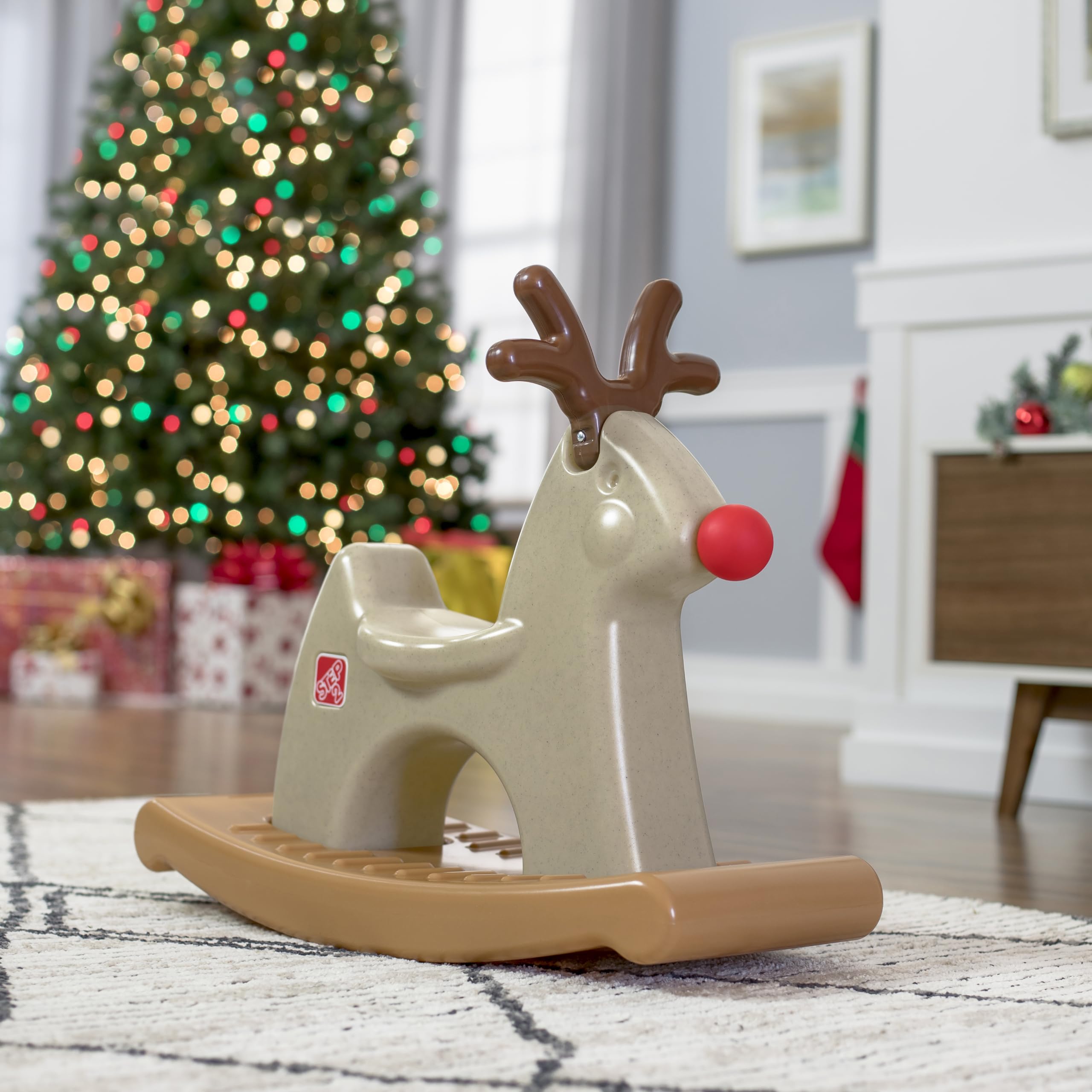 Step2 Rudolph the Rocking Reindeer Rentier | Schaukelpferd aus Kunststoff | Spielzeug aus Kunststoff für Kinder ab 12 Monate