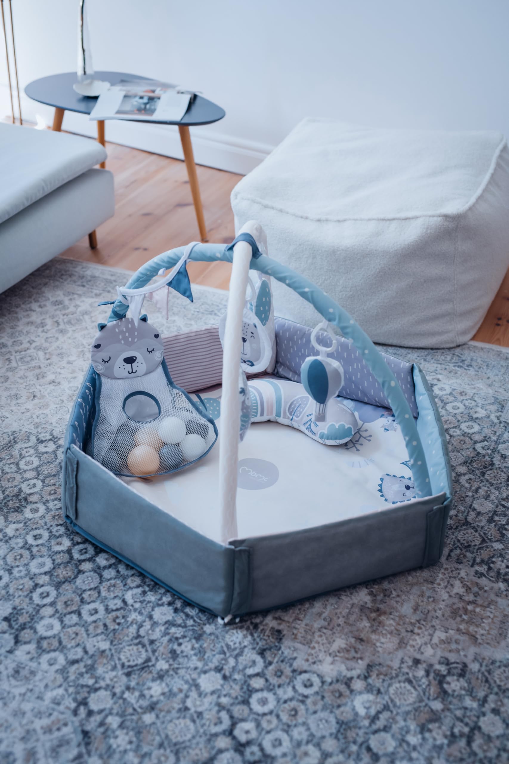 Arche de jeu MoMi PASTEL avec tapis rampant 3 en 1 pour bébé dès la naissance, tapis d'activité sensorielle avec 2 arches, bain de balles, 5 jouets, 20 balles avec sac