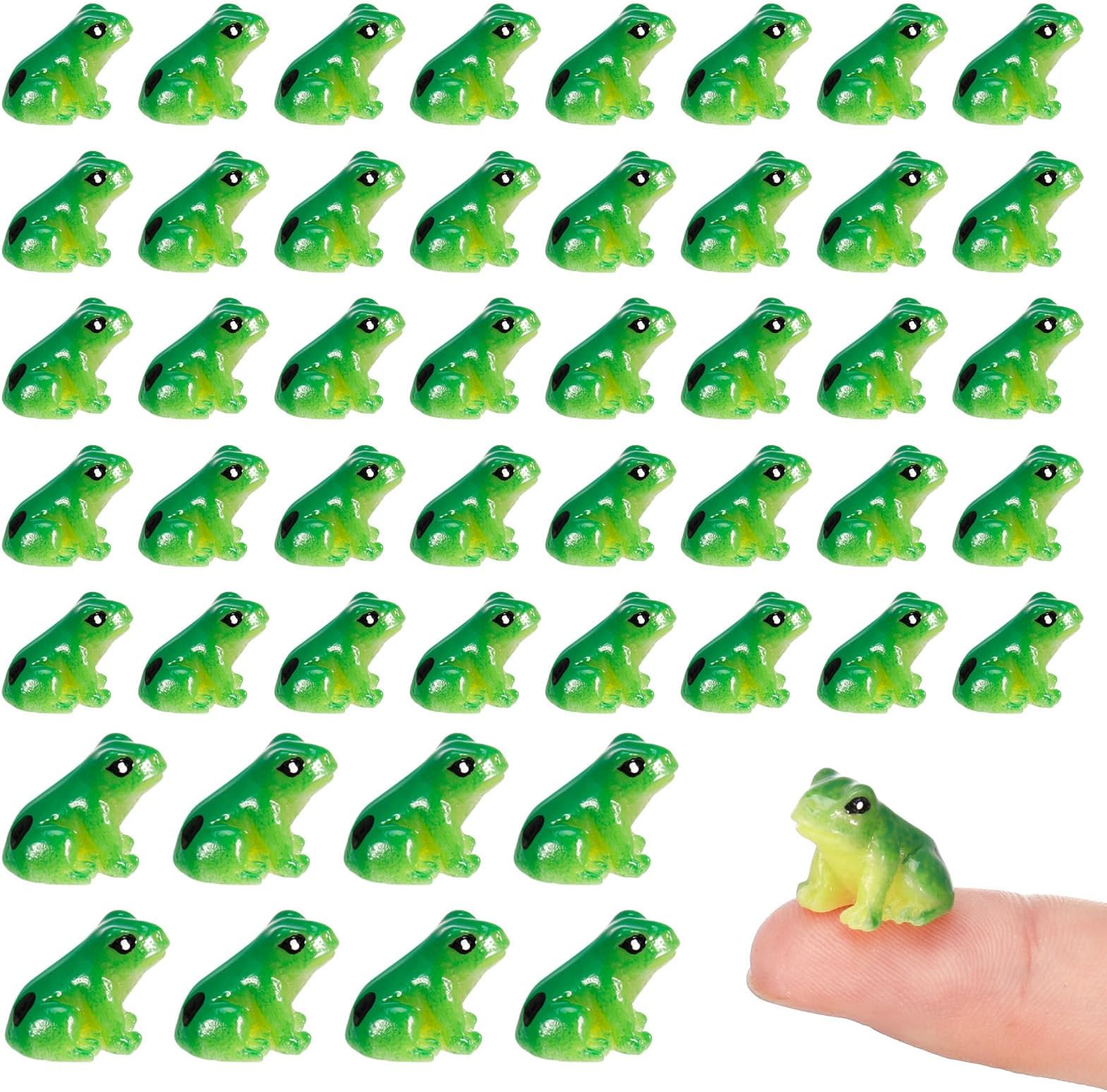 100 Pcs Mini Resin Frogs, Cute Green Frog Tiny Frogs Mini Frogs Figurines Miniature Frogs Animals Figurines Ornament for DIY Crafts Landscape Aquarium Dollhouse Fairy Garden Decor Potted