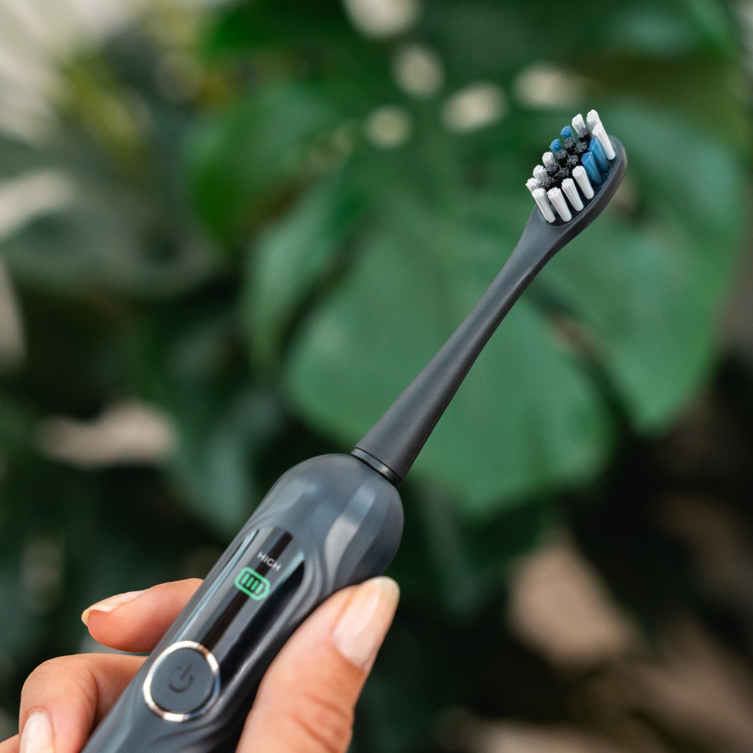 Cecotec elektrische Zahnbürste ToothCare UltraSonic PlatiniumSwing. DualClean Sonic+Oszillation, 50.000 rpm, 5 Modi, Display, Drucksensor, 30-s-Intervall, 2-Min Timer, kabellose Ladestation, 8 Köpfe