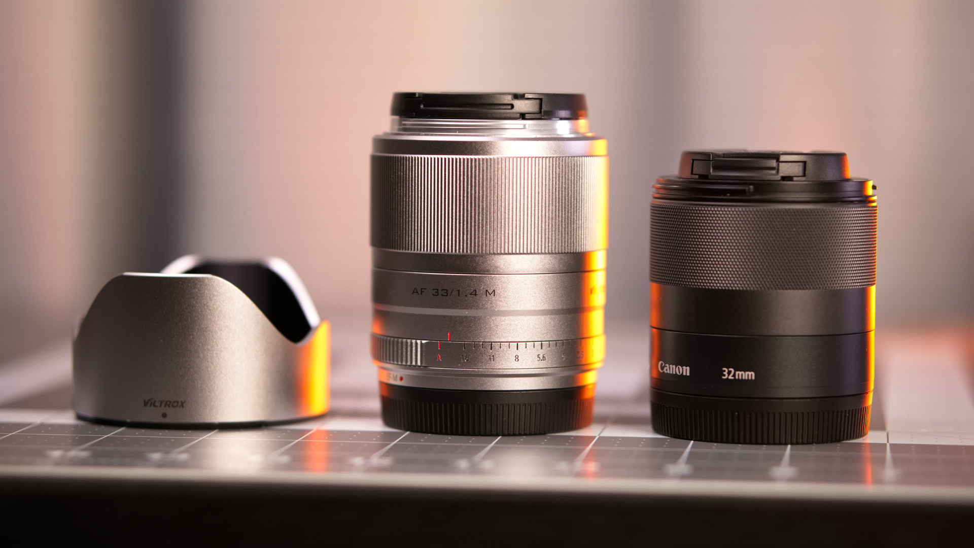 Watch Canon 32mm f/1.4 vs. Viltrox 33mm f/1.4 EF-M lens on Amazon Live
