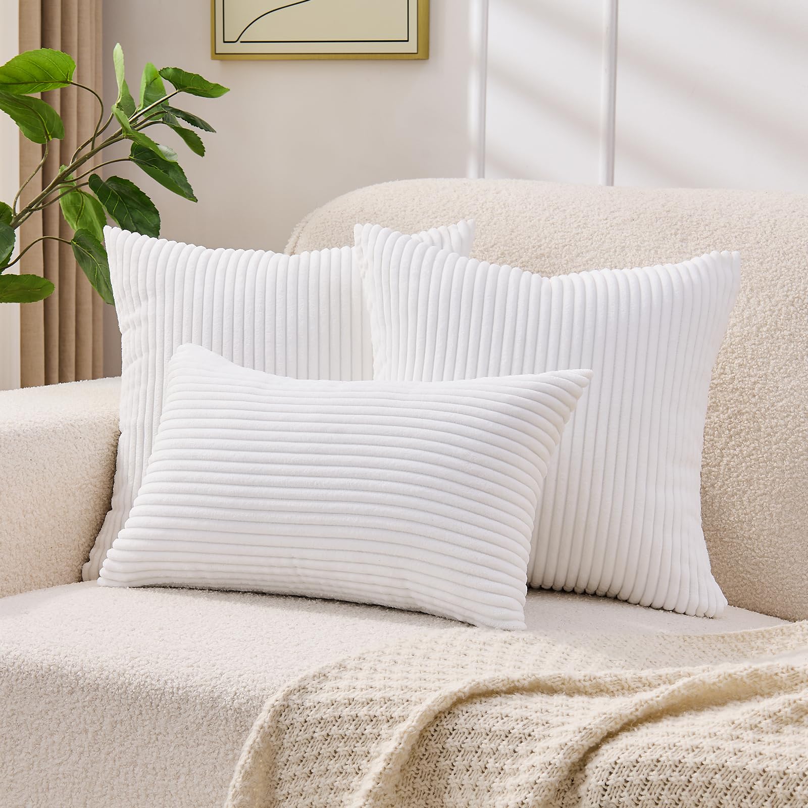 Lot de 2 Housse Coussin 50x70 Blanc,Motif à Rayures Decoration Housses de Coussin en Velours Côtelé,Douillet Taie Oreiller Moderne pour Chambre Lit