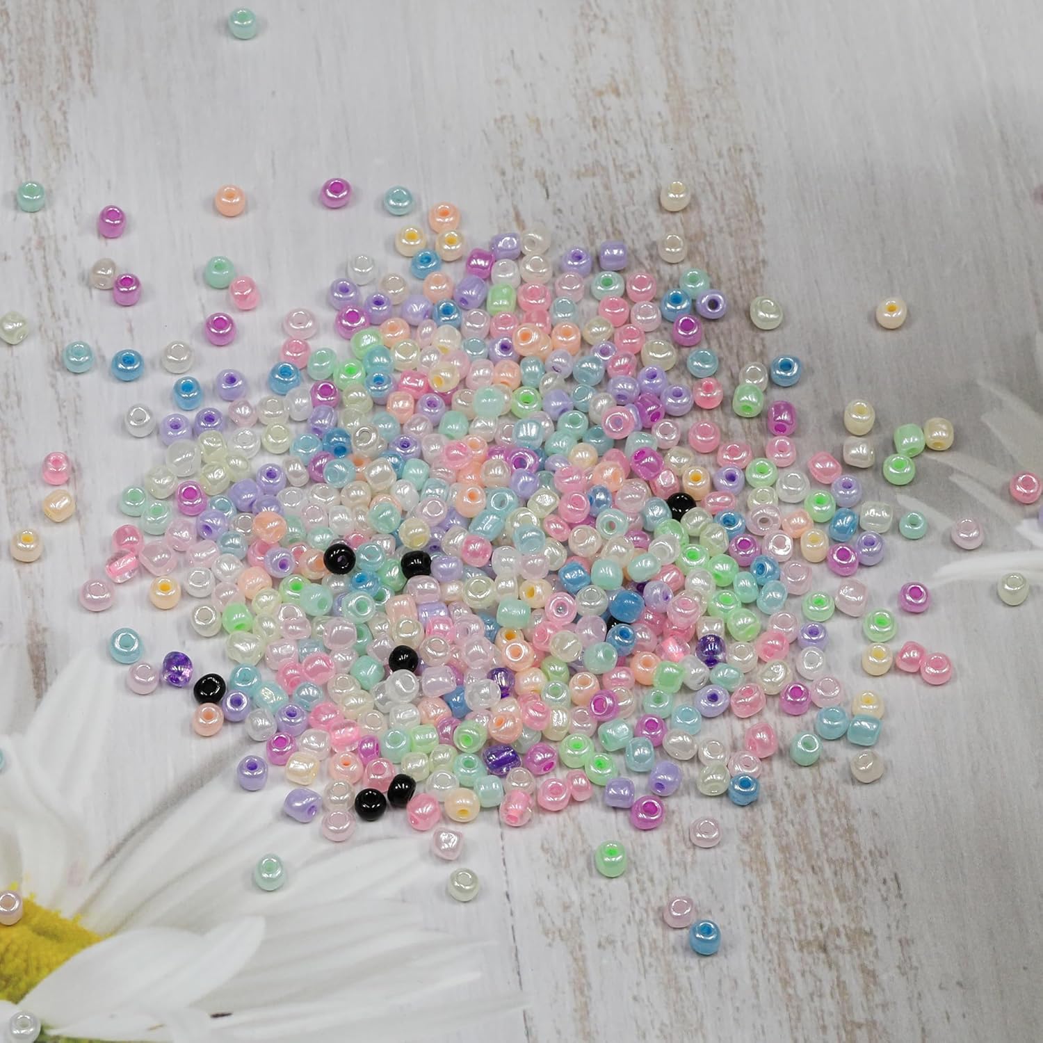 3mm 8/0 Seed Beads Kit - 6720pcs Bulk Glass Beads with Storage Box, 24 Colors (280pcs/Each) for Jewelry Making, DIY Crafts, Clothing Accessories, Handmade Decor - Image 3