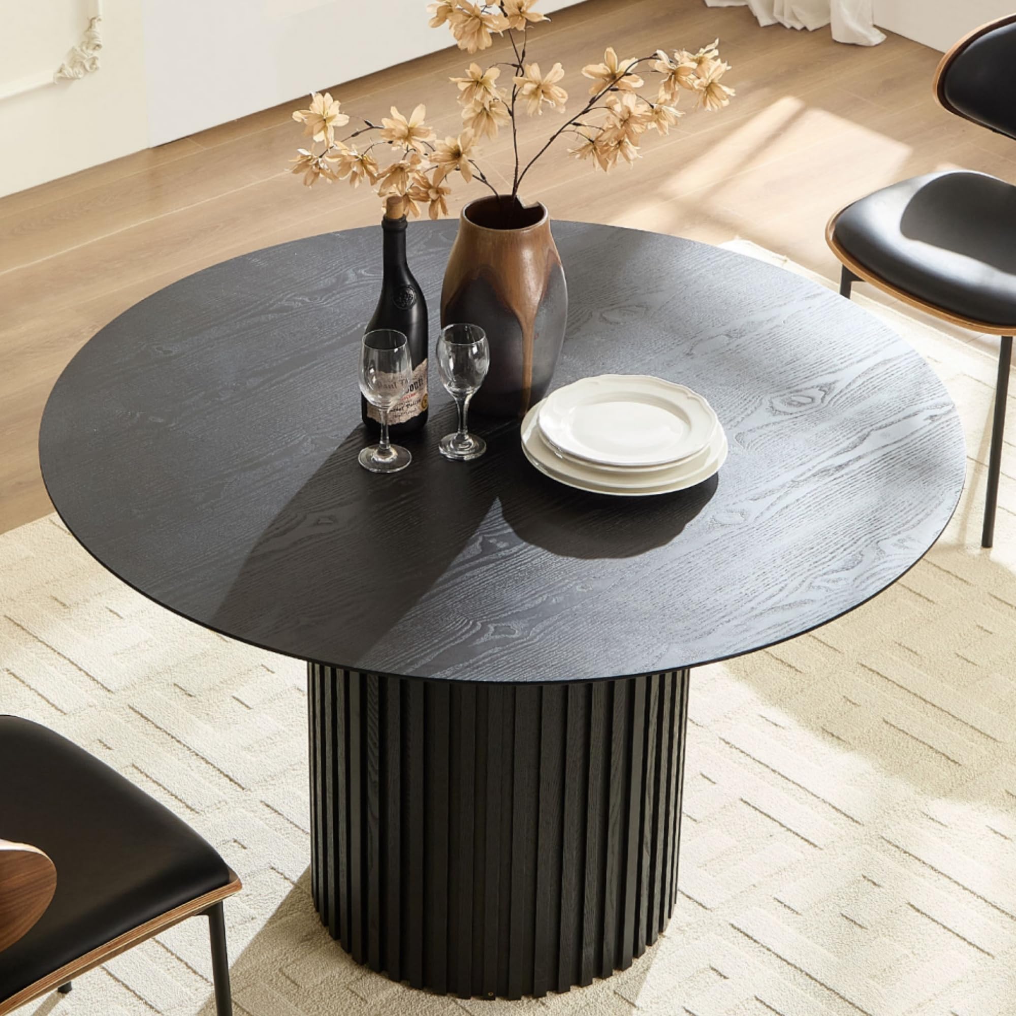46.45" solid wood round dining table for 4-6, seamless tabletop modern vintage cottage farmhouse black round kitchen table with fluted pedestal base for dining room living room dinner breakfast (table leg only)