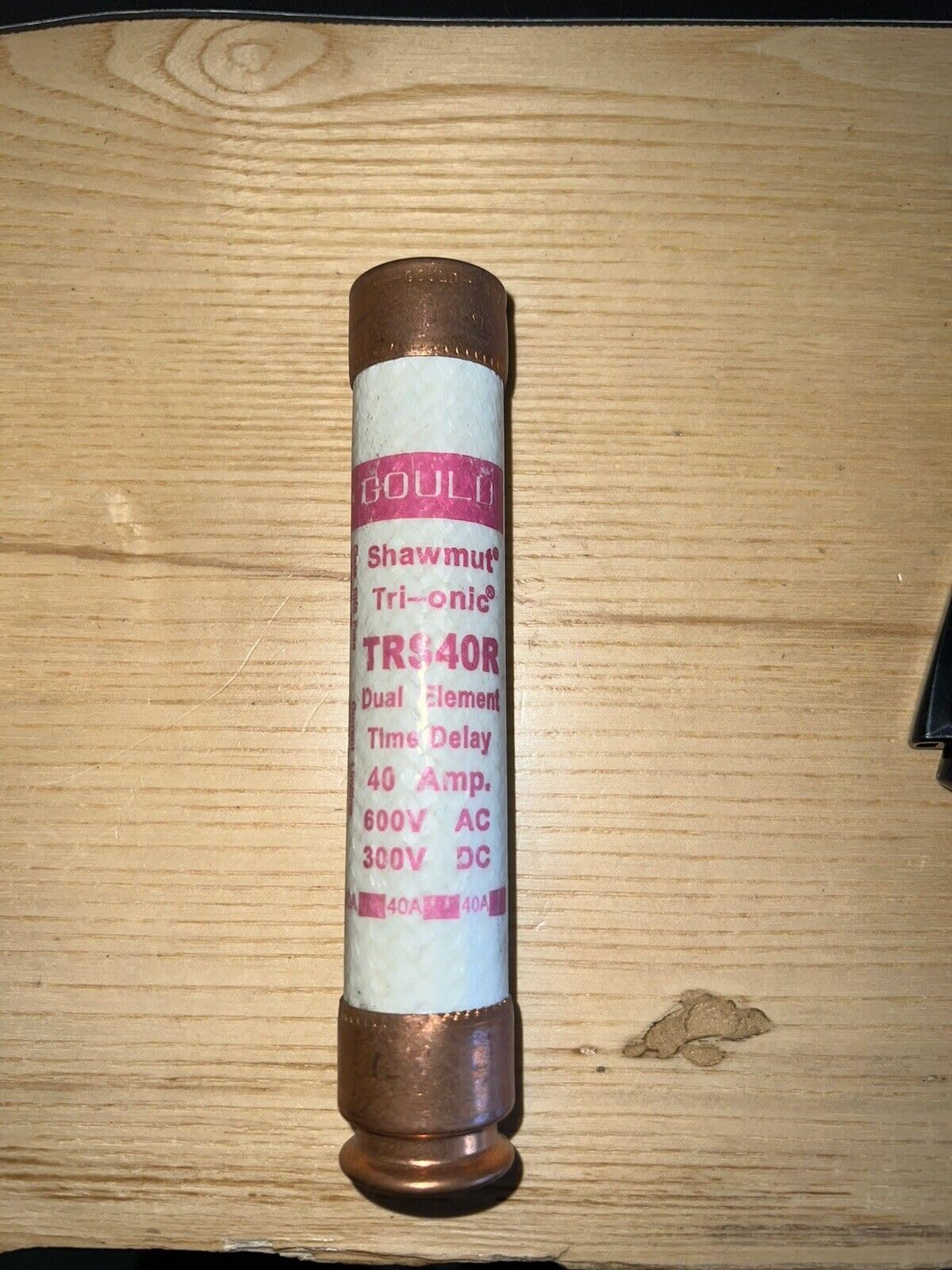 Ferraz Shamwut/Mersen TRS-40R, 40 Amp (40A) 600V Fusetron Dual Element Time-Delay Current Limiting Class RK5 Fuse, UL Listed