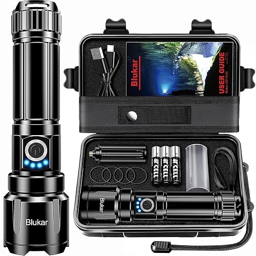 Blukar Taschenlampe LED Aufladbar, Extrem Hell Hohe Helligkeit Zoombar Taschenlampen Starke mit 5 Lichtmodi, IP67 Wasserdichte Flashlight Torch für Camping, Wandern, Outdoor, Angeln, Notfäll
