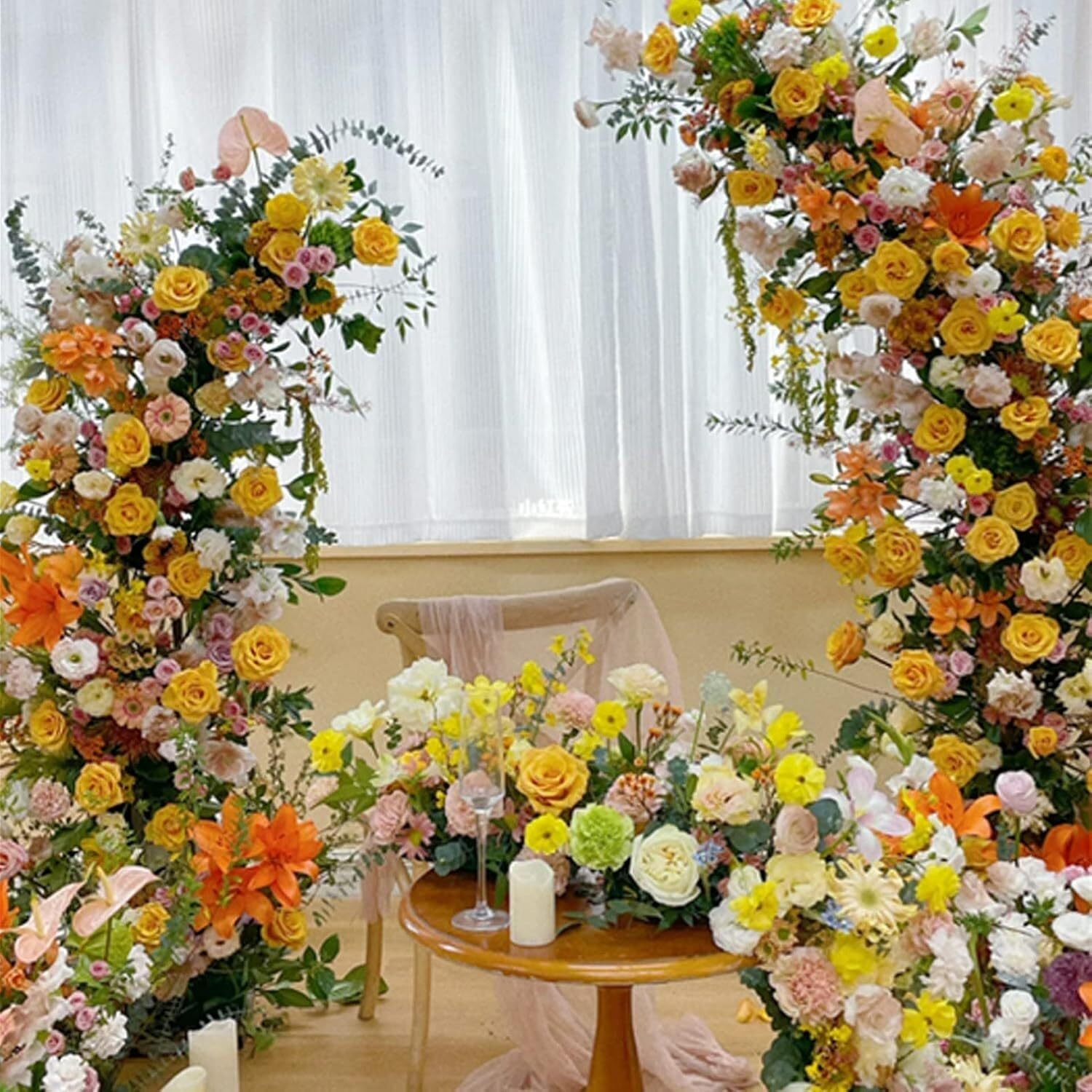 Zestaw łuków ogrodowych w kształcie księżyca, na wesela, z kwiatowymi narzędziami, idealne tło na ceremonię i dekoracje imprezowe, 2 szt., 3 kombinacje kolorów i rozmiarów (biały, 1,8 m + 2,1 m)