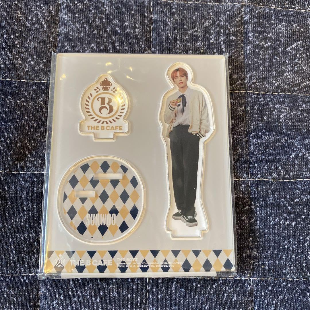 Amazon.co.jp: THEBOYZ ソヌ アクリルスタンド ドビカフェ : ホーム 
