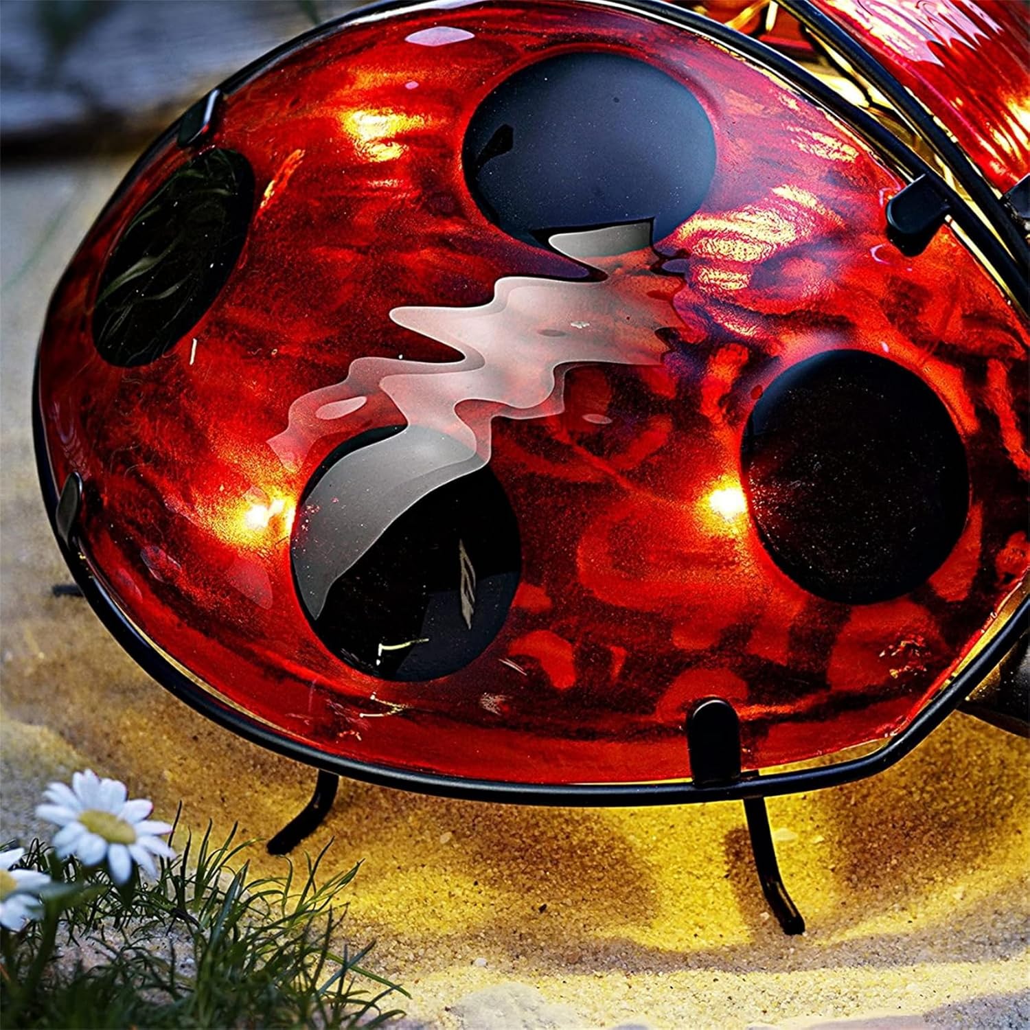 Elenon Ladybug Decor Solar Lights, Metal Ladybugs Outdoor Decorative Yard Art Garden Sculptures & Statues for Patio Yard Pathway