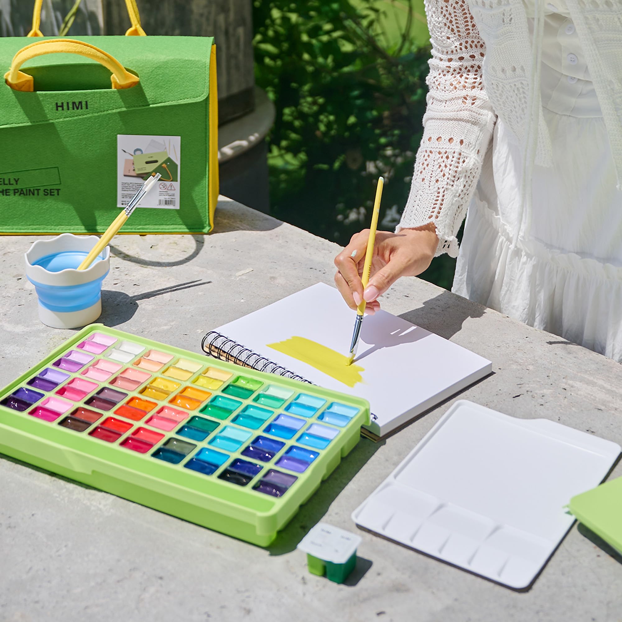 HIMI Kit de peinture gouache – 72 couleurs vives avec palette, 3 pinceaux, seau pliable, tampon à gouache, couteau à peinture et sac en feutre. Cadeau pour adultes, débutants et artistes