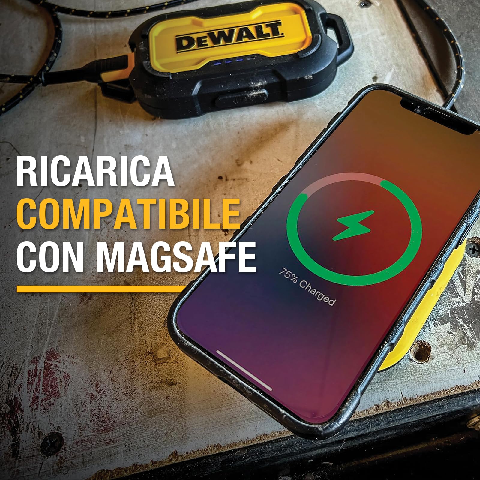 DEWALT Heavy Duty Custodia con Magnete Potente per iPhone 15 Pro Compatibile MagSafe, Cover Posteriore Protettiva Antiurto, Resistente alle Cadute, Slim Fit Shockproof, Nero Opaco