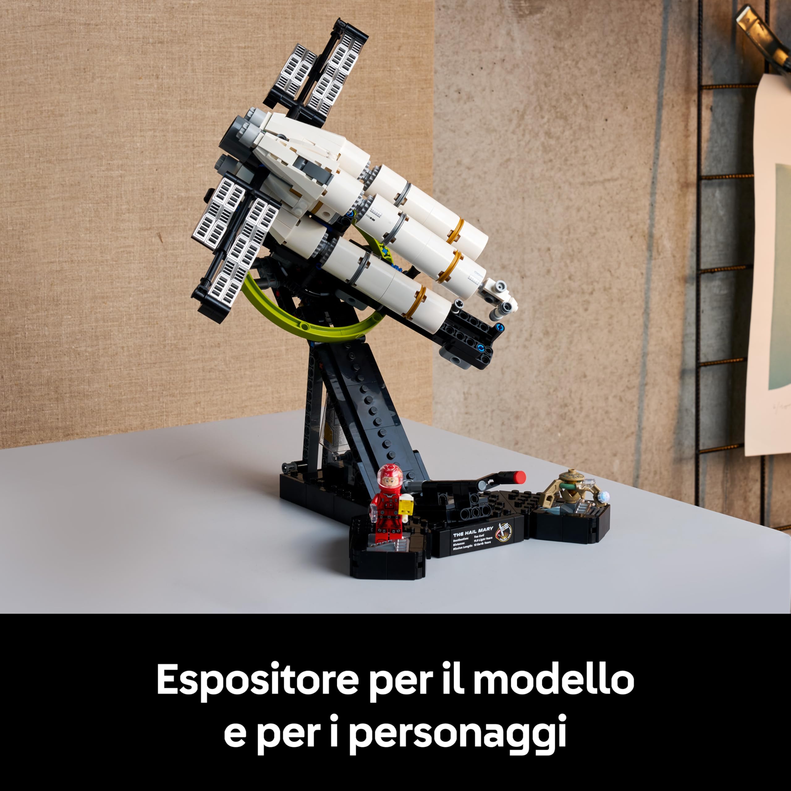 LEGO Icons Project Hail Mary - Kit di Modellismo con Astronave in Miniatura per Adulti - Set da Esposizione con Minifigure di Ryland Grace e Figura di Rocky - Regalo per Fan del Film e del Libro 11389