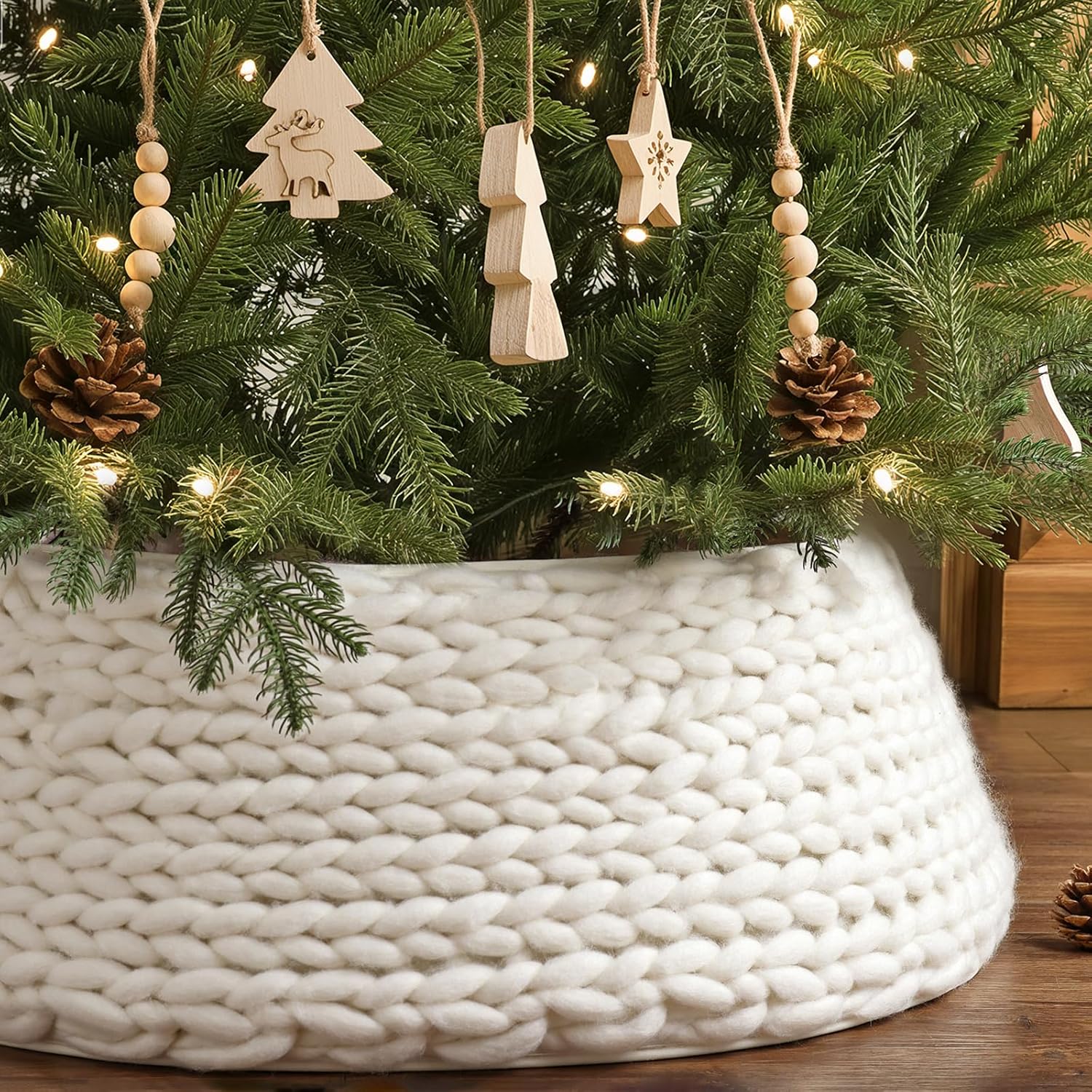 Chunky Knit Tree Collar: Rustic Cream White Heavy Chunky Yarn Knitted Thick Christmas Tree Collar, Farmhouse Crochet Christmas Tree Decorations for Merry Christmas Home Decor Indoor Party Gifts