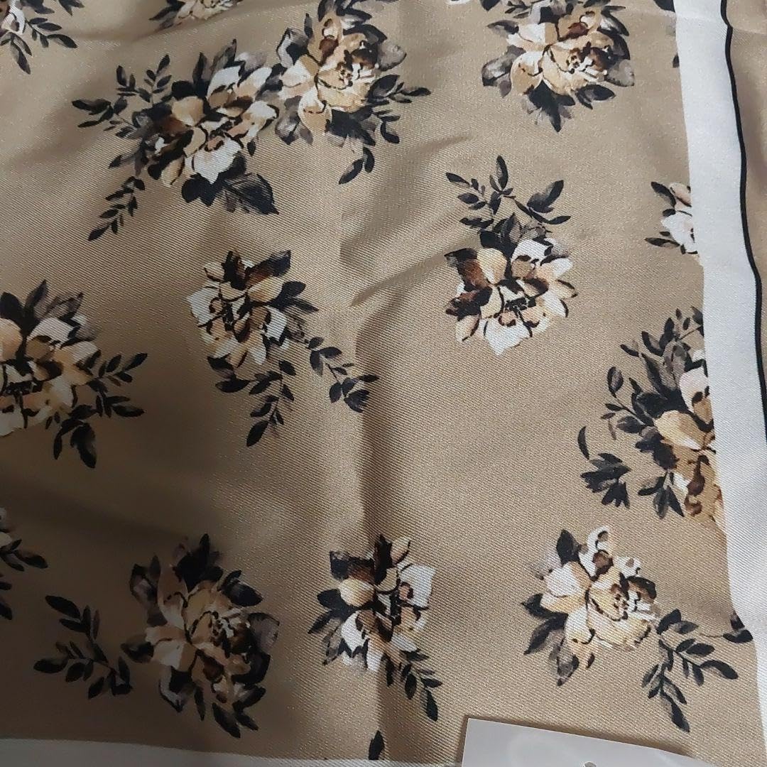 Darich ダーリッチ 花柄 スカーフ ベージュ