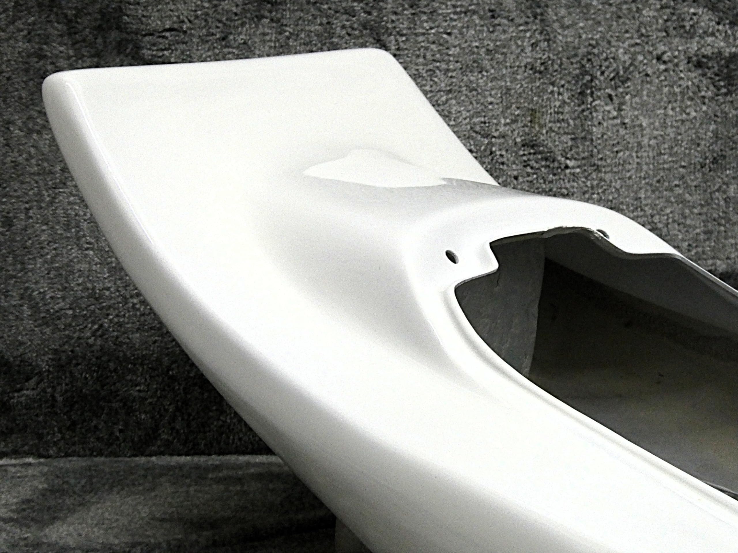 Amazon | バリオス2 用 DJテールカウル ハネ 白/バリオス BARIUS 250Ⅱ