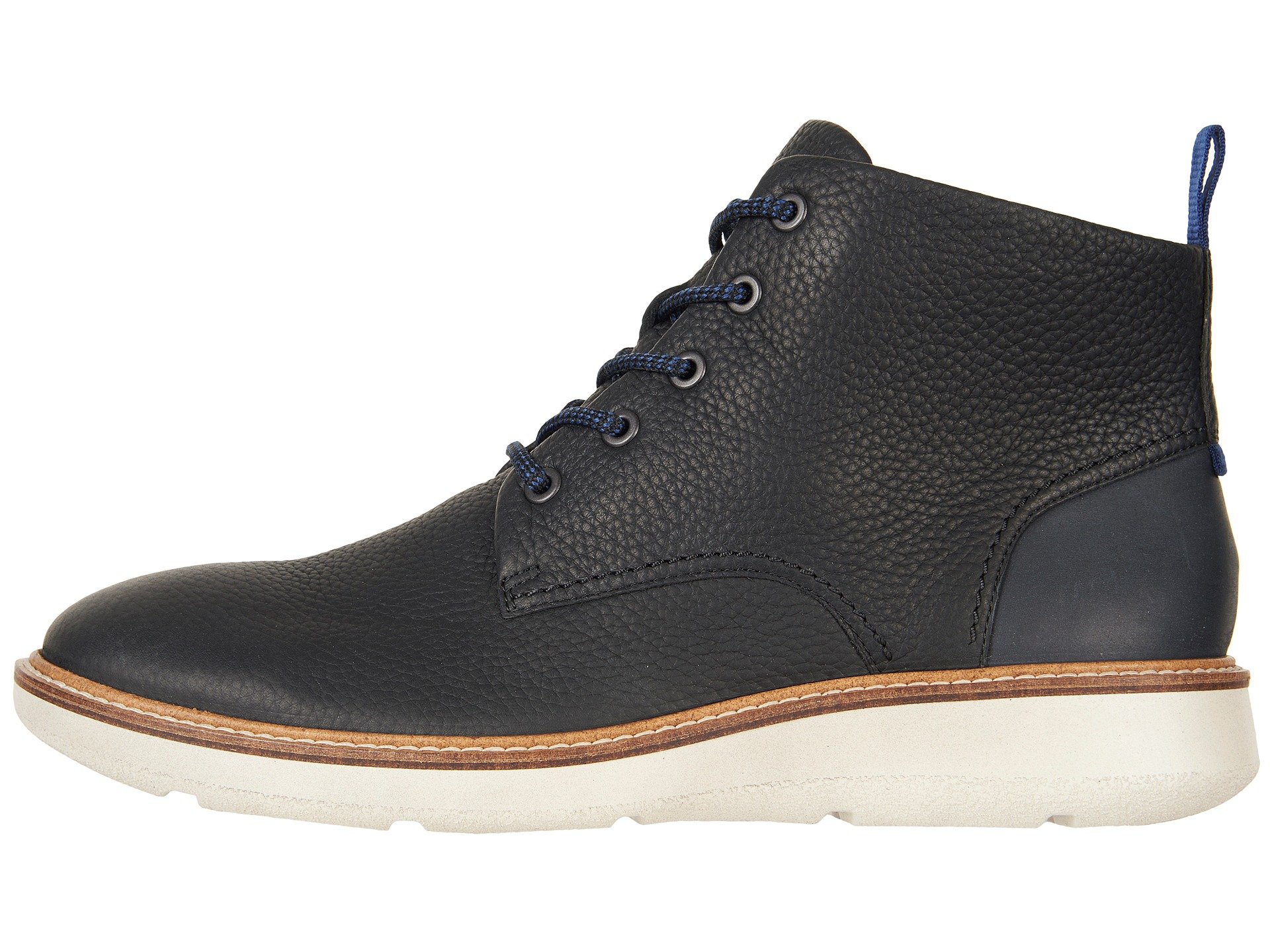 ecco men's aurora mid chukka boot