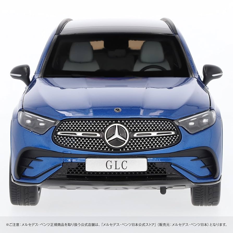 メルセデス特注 メルセデスベンツ GLA Mercedes Benz 1/18 メルセデス特注 メルセデスベンツ GLA Mercedes Benz 1/18