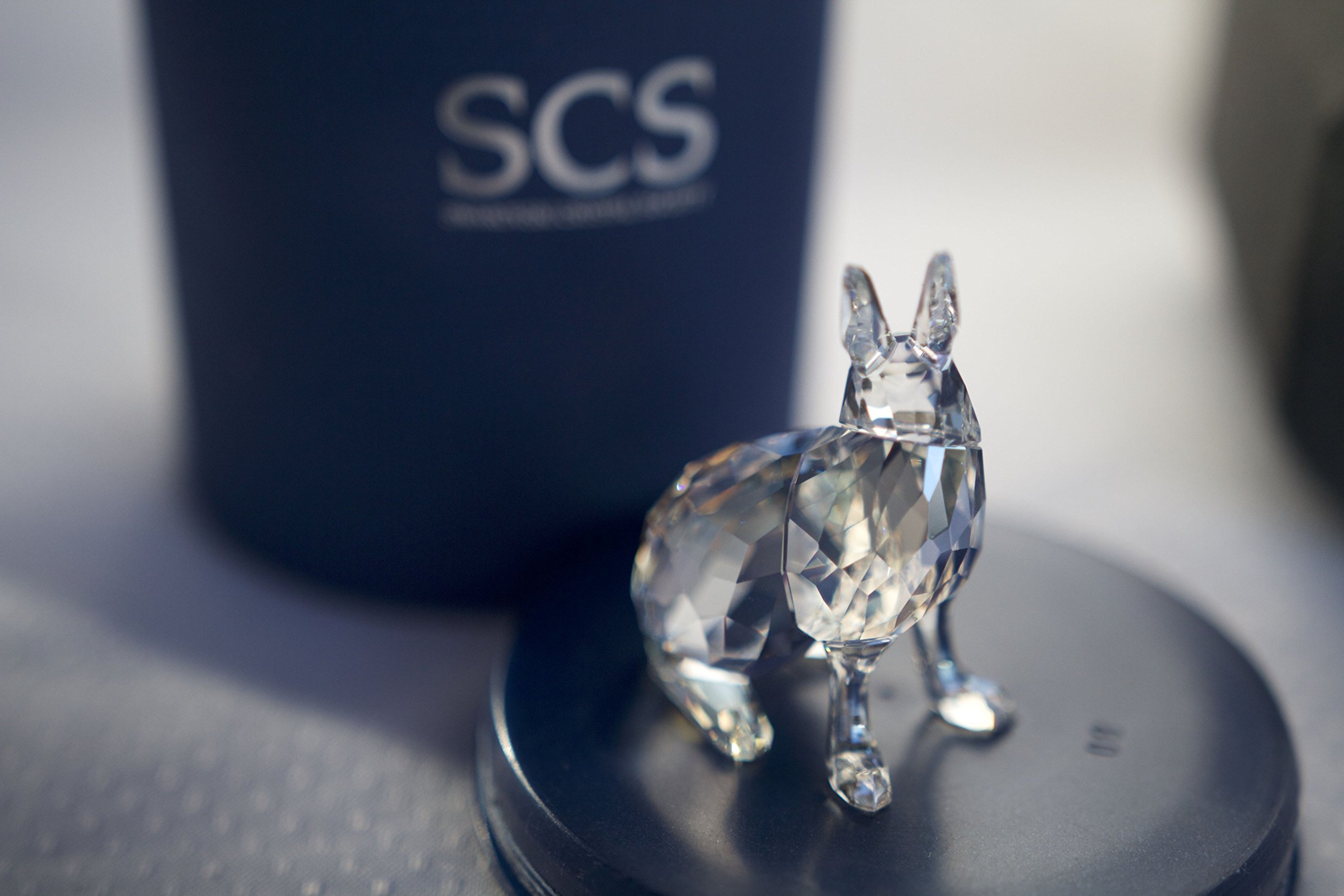 Swarovski Crystal Moonlight 2011 Event Piece Arctic Hare 1055005