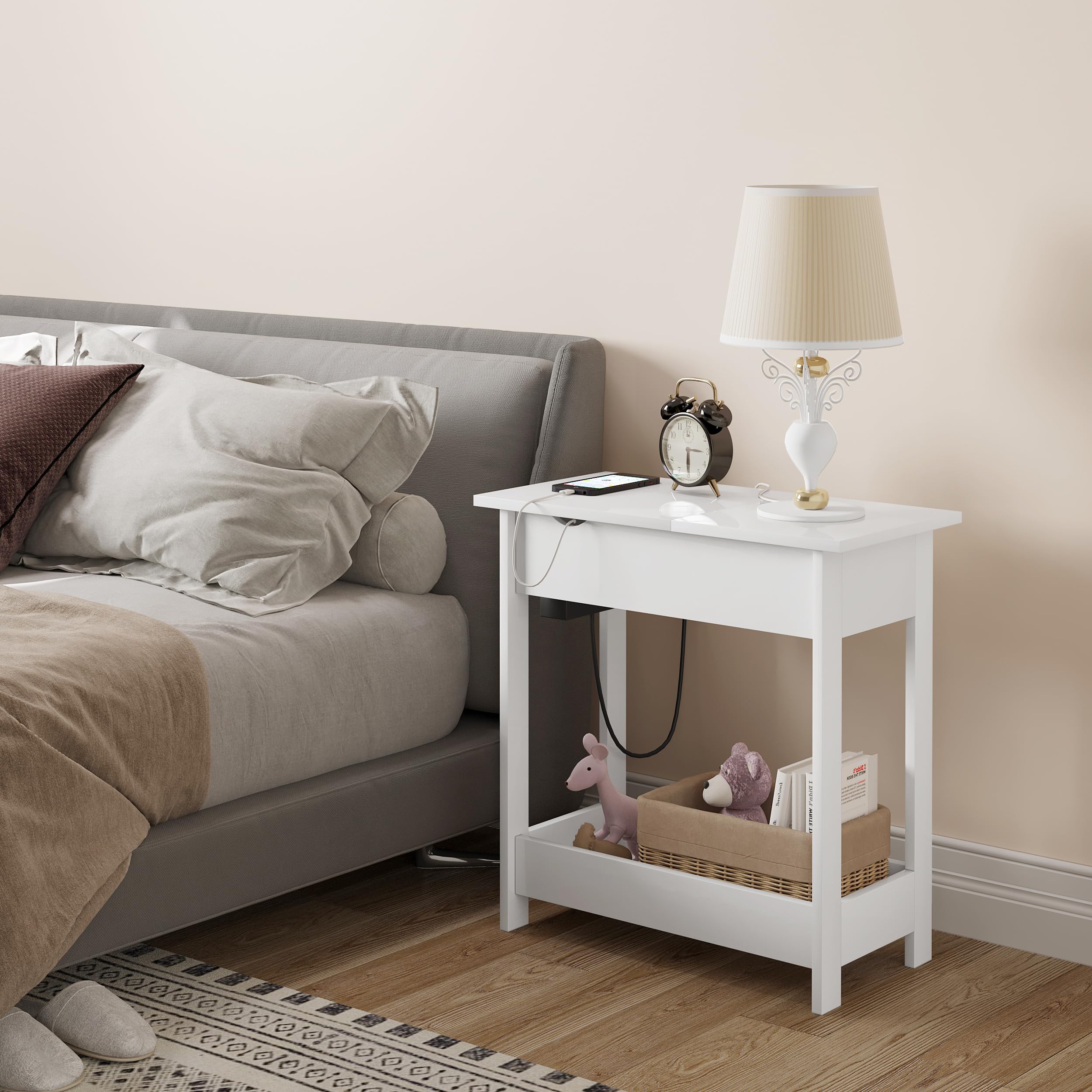 EUGAD Mesita Auxiliar, Mesa de Sofa con Tablero Plegable, Compartimento Oculto y Estante de Almacenaje, Mesita Estrecha con Enchufe y Puertos USB, Ideal para Salón y Dormitorio, Blanco