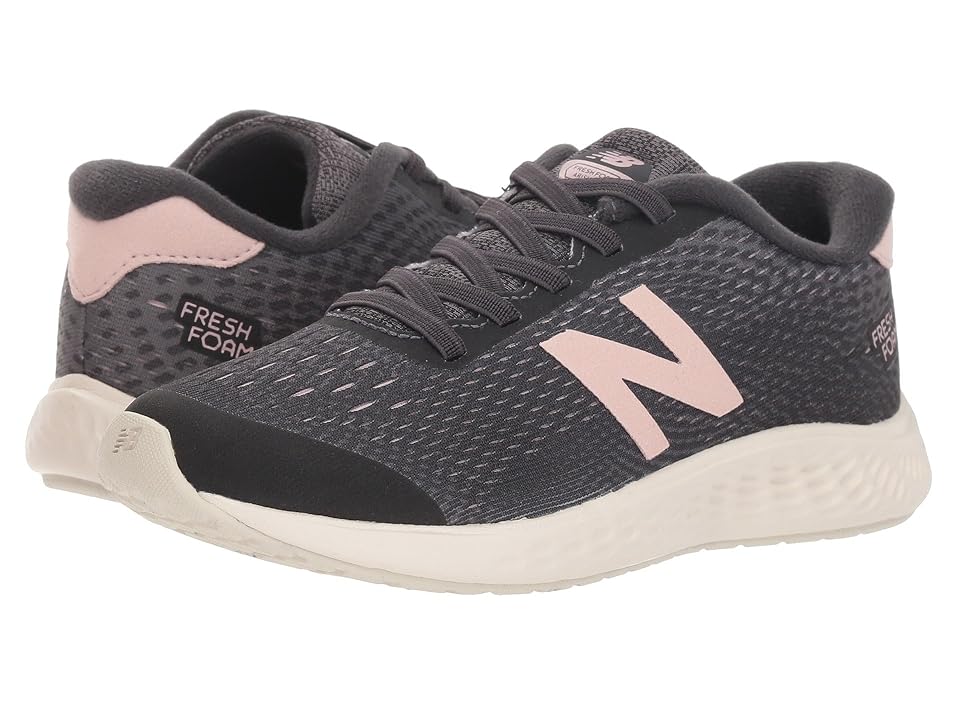 

New Balance Kids KVARNv1Y (Little Kid/Big Kid) (Phantom/Conch Shell) Girls Shoes, Gray