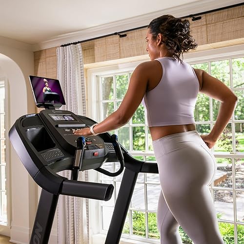 Vista 9 de Horizon Fitness Treadmill