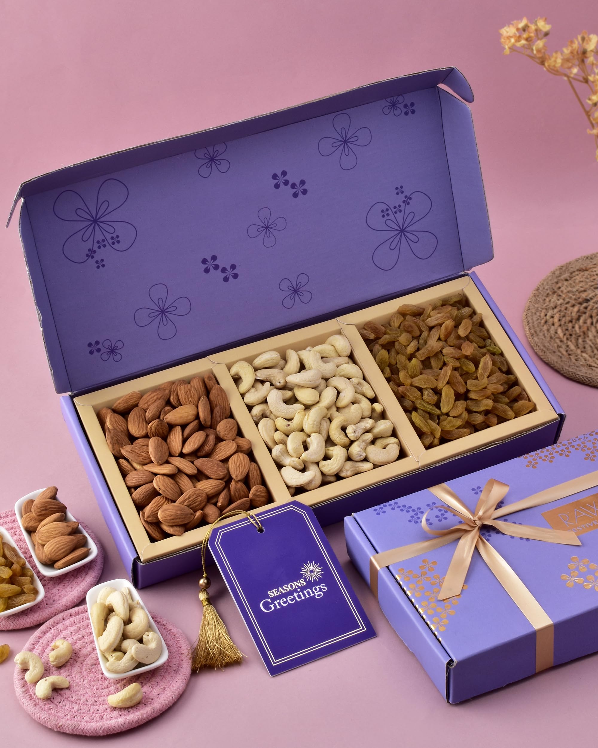 Hyperfoods® Dry Fruit Gift Box Dry Fruits Combo Pack Dry Fruits Gift Hamper Gift Box For Family Cashew Almond Raisins Pack Of 3 Dry Fruits Dry Fruits And Nuts (B0D928ZF3R) Amazon Price History, Amazon Price Tracker