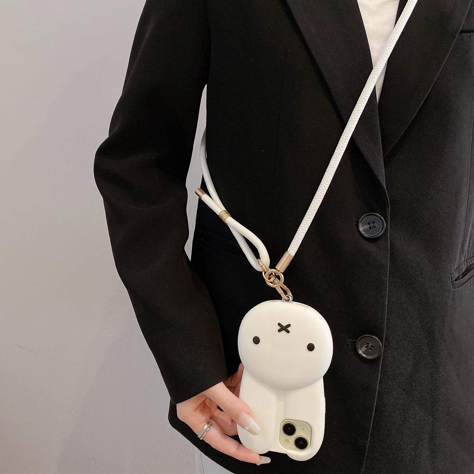 Amazon.co.jp: RUIKER iphone 16 用 ケース うさぎ 可愛い 立体 肩掛け