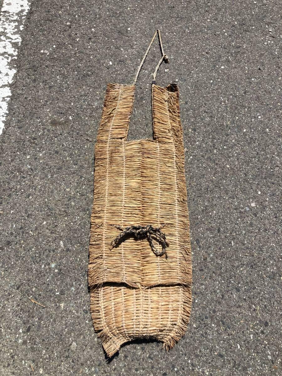 Amazon.co.jp: 藁蓑⑪蓑古民具昭和レトロアンティーク貴重品 303 : DIY