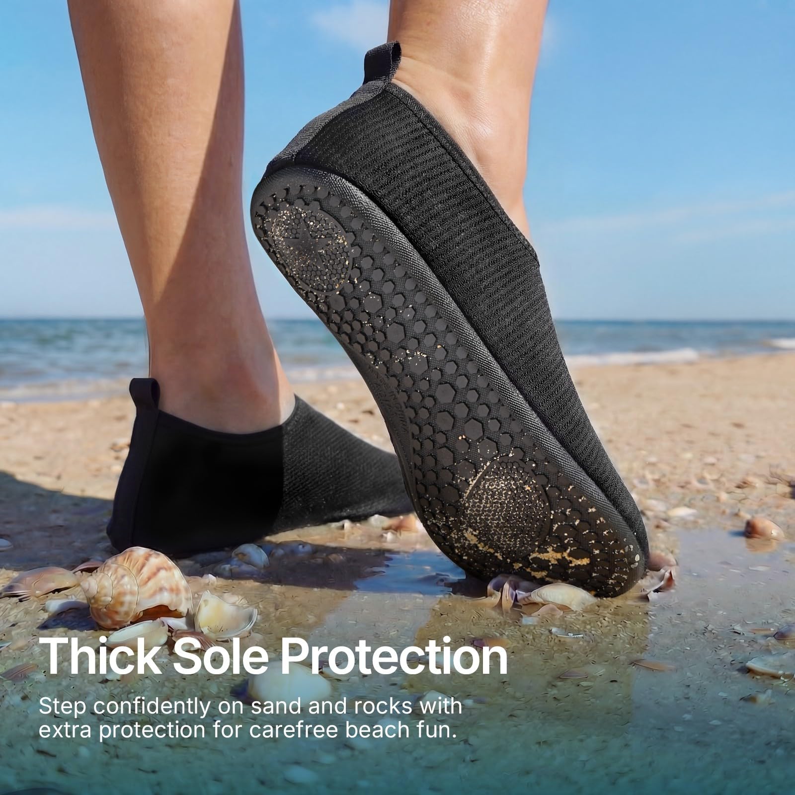 ATHMILE Chaussures Aquatiques pour Femmes et Hommes - Chaussettes Aquatiques à séchage Rapide - pour la Natation, la Plage, Le Yoga - Accessoires de Sport - Accessoires de Sport - Piscine - Camping -