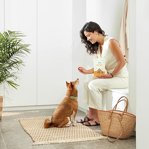 Miniatura 5 de Jinx Chicken Bites - Golosinas naturales suaves para perros, hechas con pollo real ahumado lento, para cachorros, adultos y perros mayores, paquete