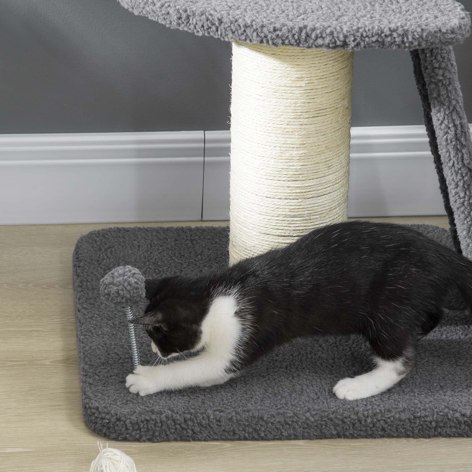 PawHut Torre per Gatti Tiragraffi con Palline e Posatoi, per Gatti max 5kg, in Truciolato, Sisal e Finto Vello d'Agnello, 48x48x92 cm, Grigio e Bianco