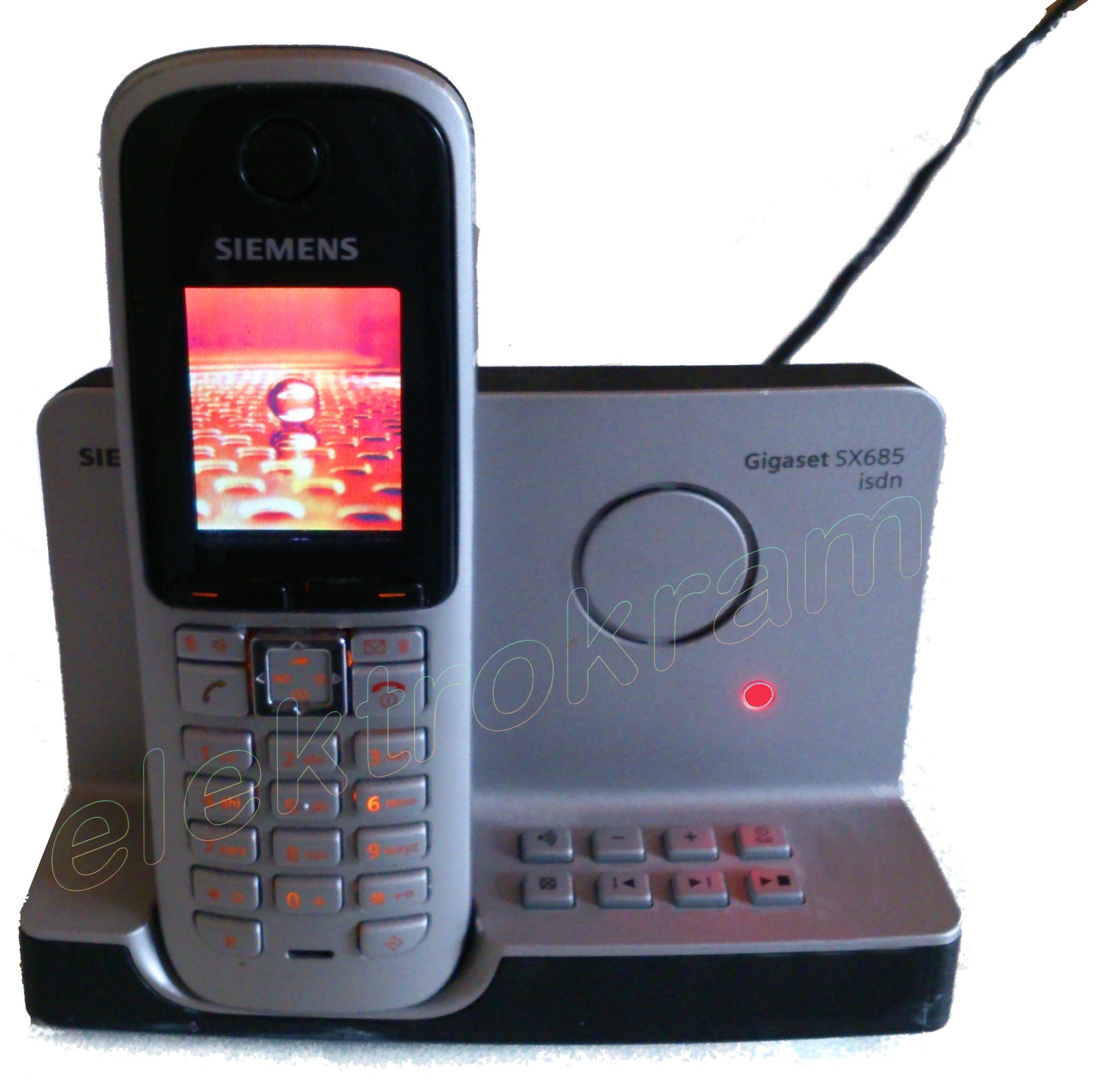 Gigaset SX685 ISDN Schnurlostelefon (beleuchtetes grafisches Display, Anrufbeantworter, Bluetooth) titanium