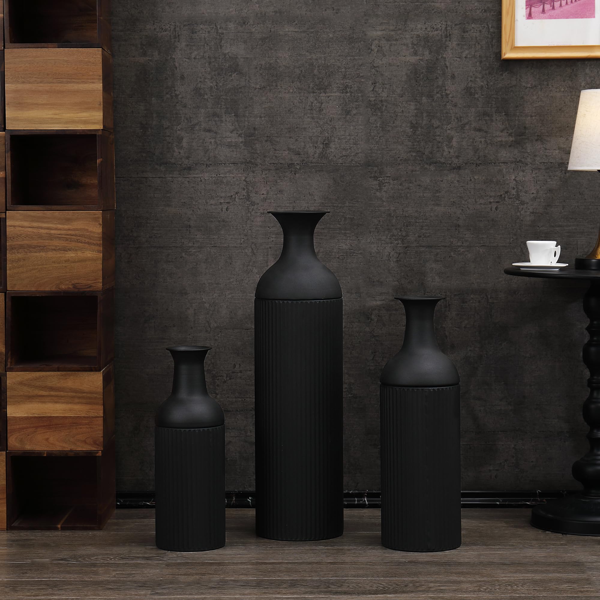 Hohe Vasen für den Boden, große Bodenvasen 3er-Set, hohe Blumenvase, Schwarze Metallvase für Wohnzimmer, Eingangsbereich, Büro, Esszimmer, Schlafzimmer, Kamin, Wohnecke