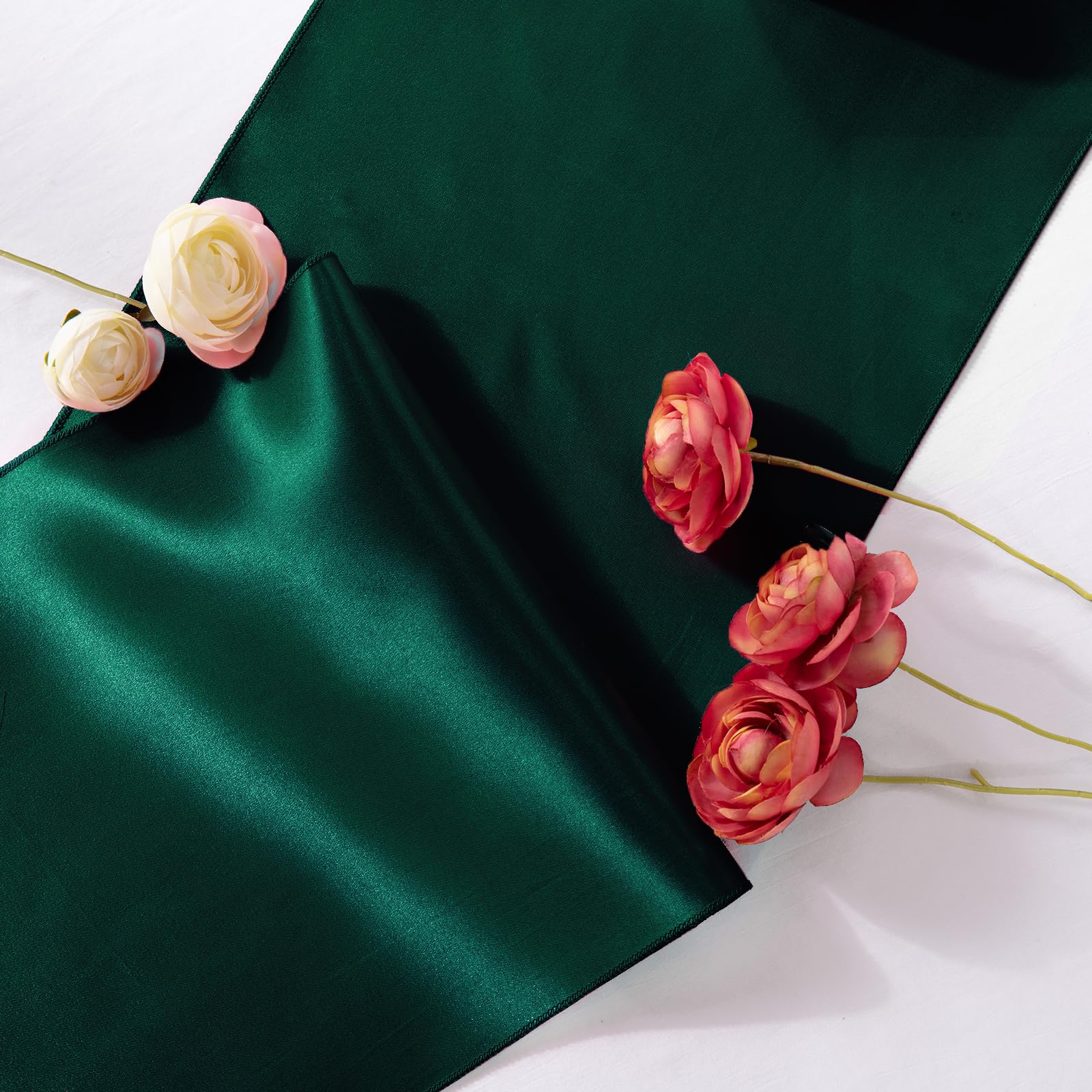 Tischläufer aus Satin, 30,5 x 274,4 cm, glatte Seide, Tischläufer für Hochzeiten, Bankette, Partys, Geburtstage und Abschlussfeiern, Grün, 5 Stück